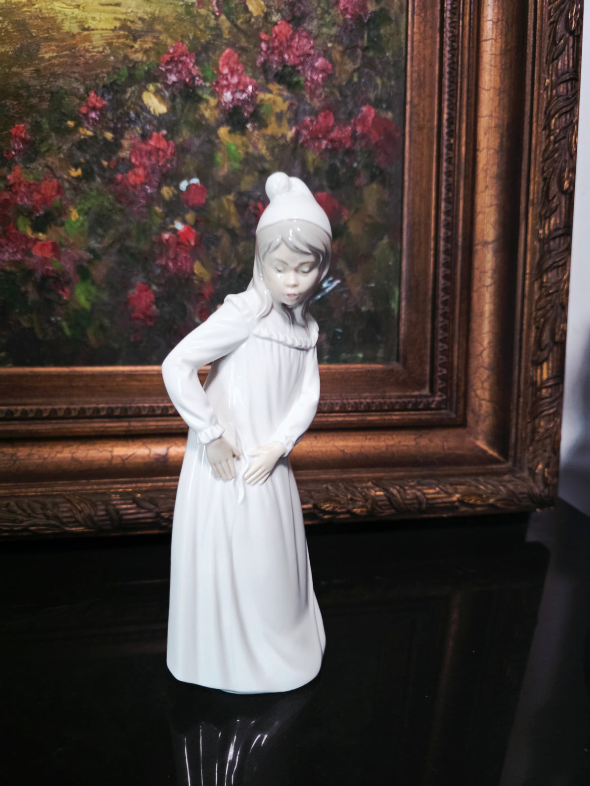 Young Man with Sleeping Cap | Nao by Lladro ✨♦️♦️