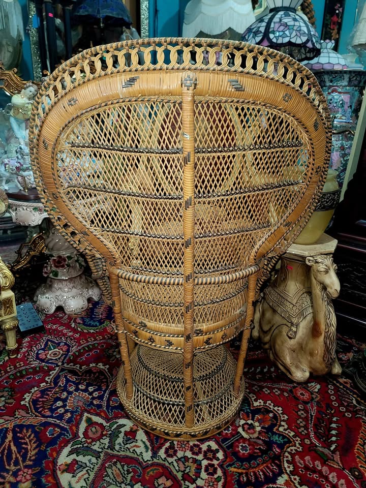 🌿Silla De Pavo Real, Estilo Emmanuello de la decada de 1970🌿