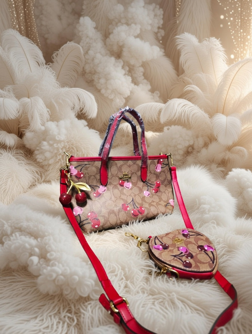 🌸👜 Coach Cherry Pop Bolso Para Dama – Elegancia Atemporal con Encanto Lúdico ✨