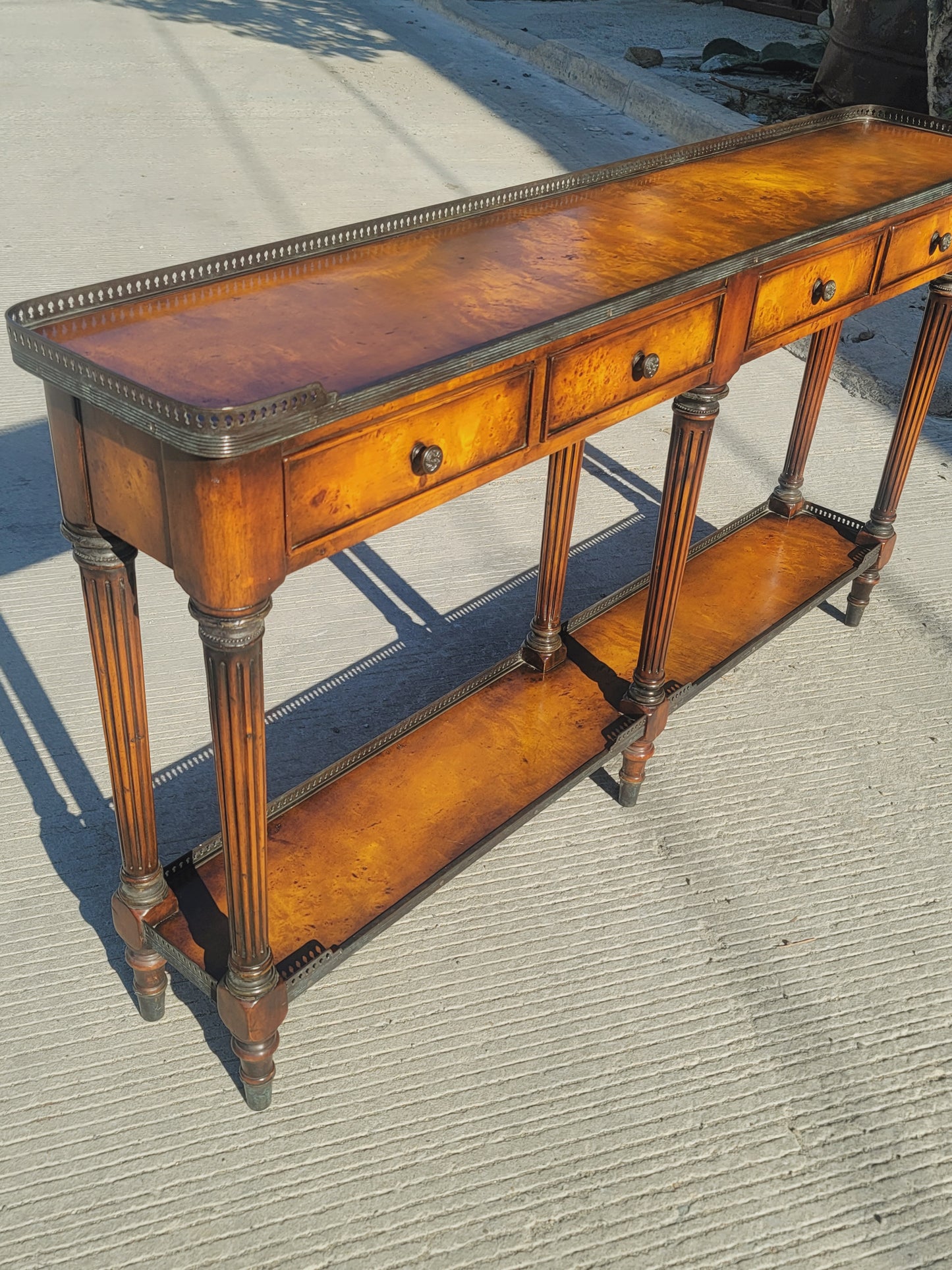 🍀French Style Credenza - Sideboard Regency Credenza🍀