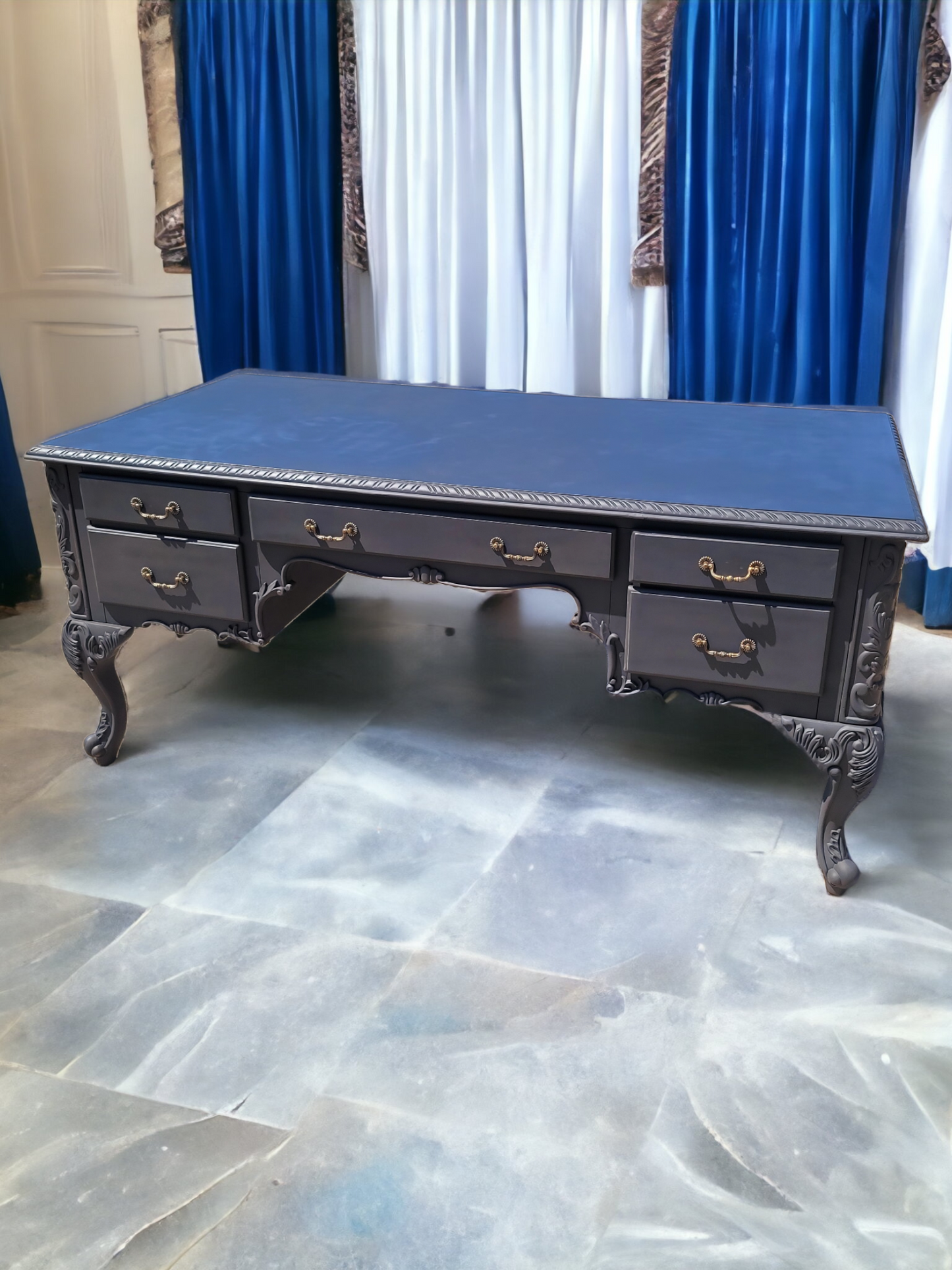 🌟Classic Matte Black Wooden Desk🌟
