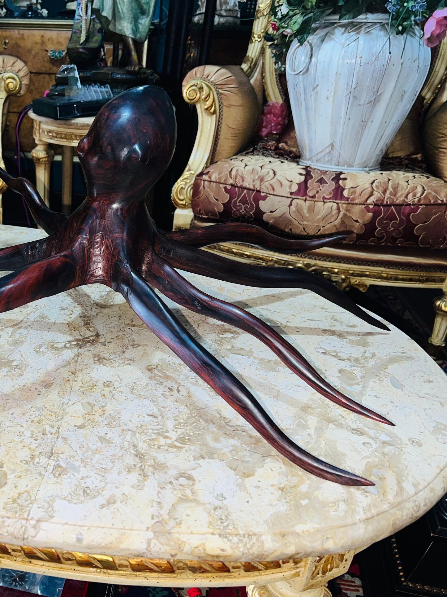 🐙✨ Escultura de Pulpo: Arte Náutico en Madera de Palofierro ✨🐙
