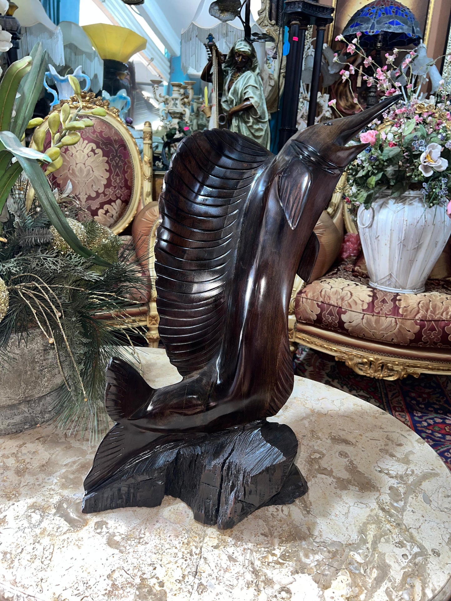 🐟✨ ¡Escultura de Pez Espada en Madera de Palofierro! ✨🐟