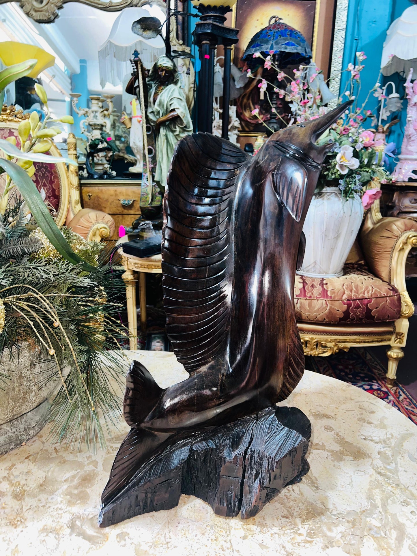 🐟✨ ¡Escultura de Pez Espada en Madera de Palofierro! ✨🐟