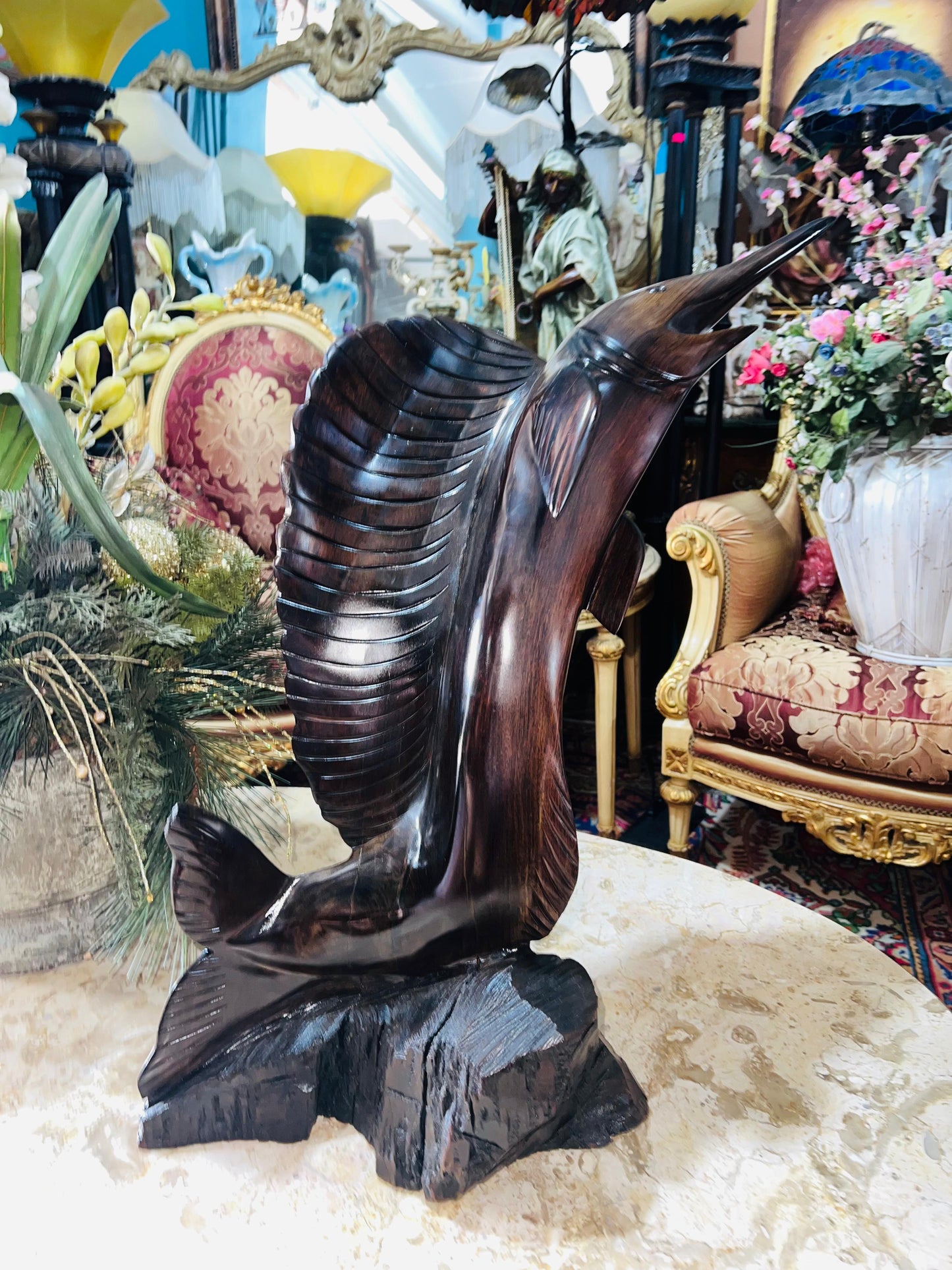 🐟✨ ¡Escultura de Pez Espada en Madera de Palofierro! ✨🐟