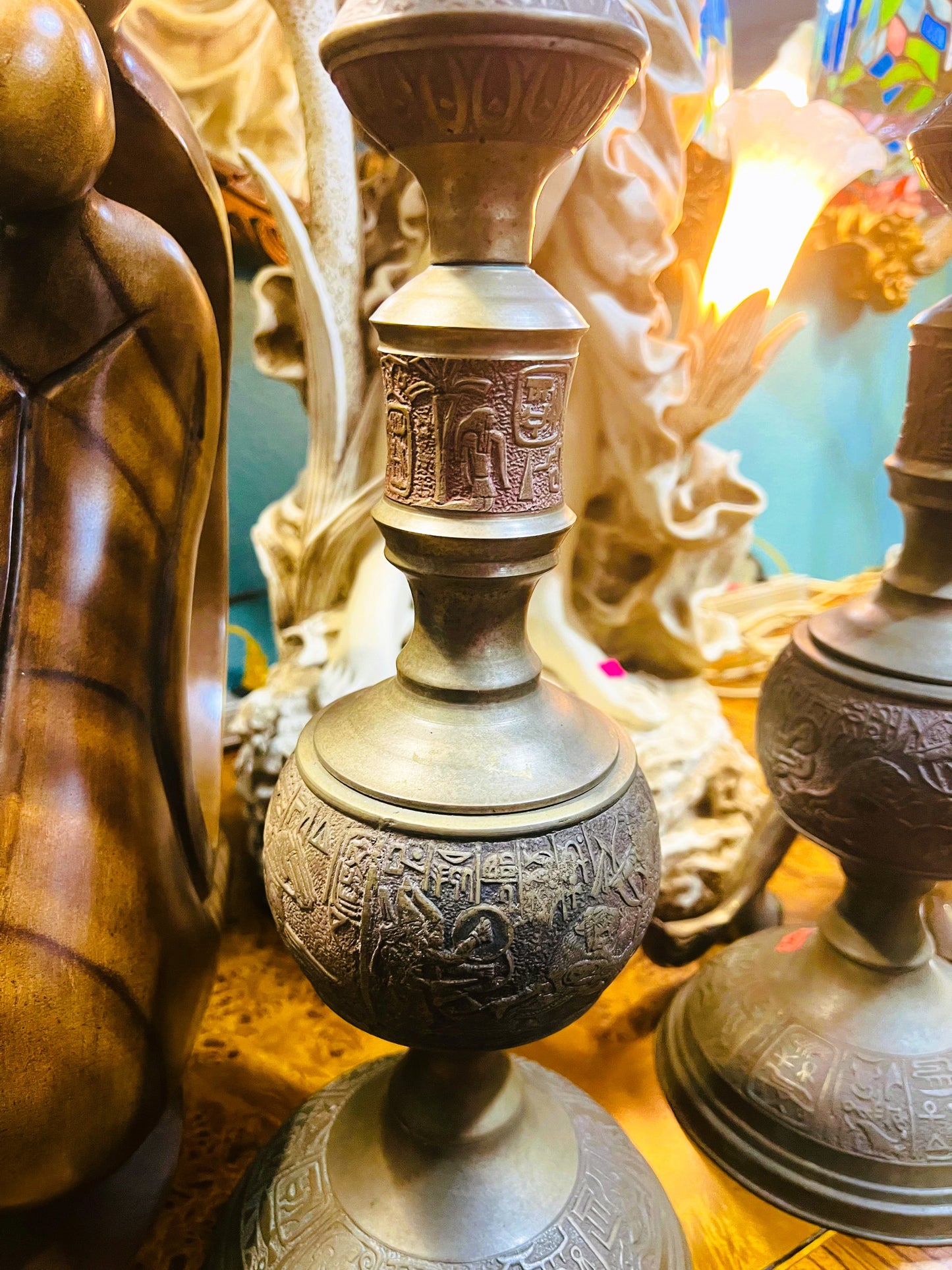 ⚖️¡Candelabros Egipcios En Bronce Con Jeroglificos!⚖️