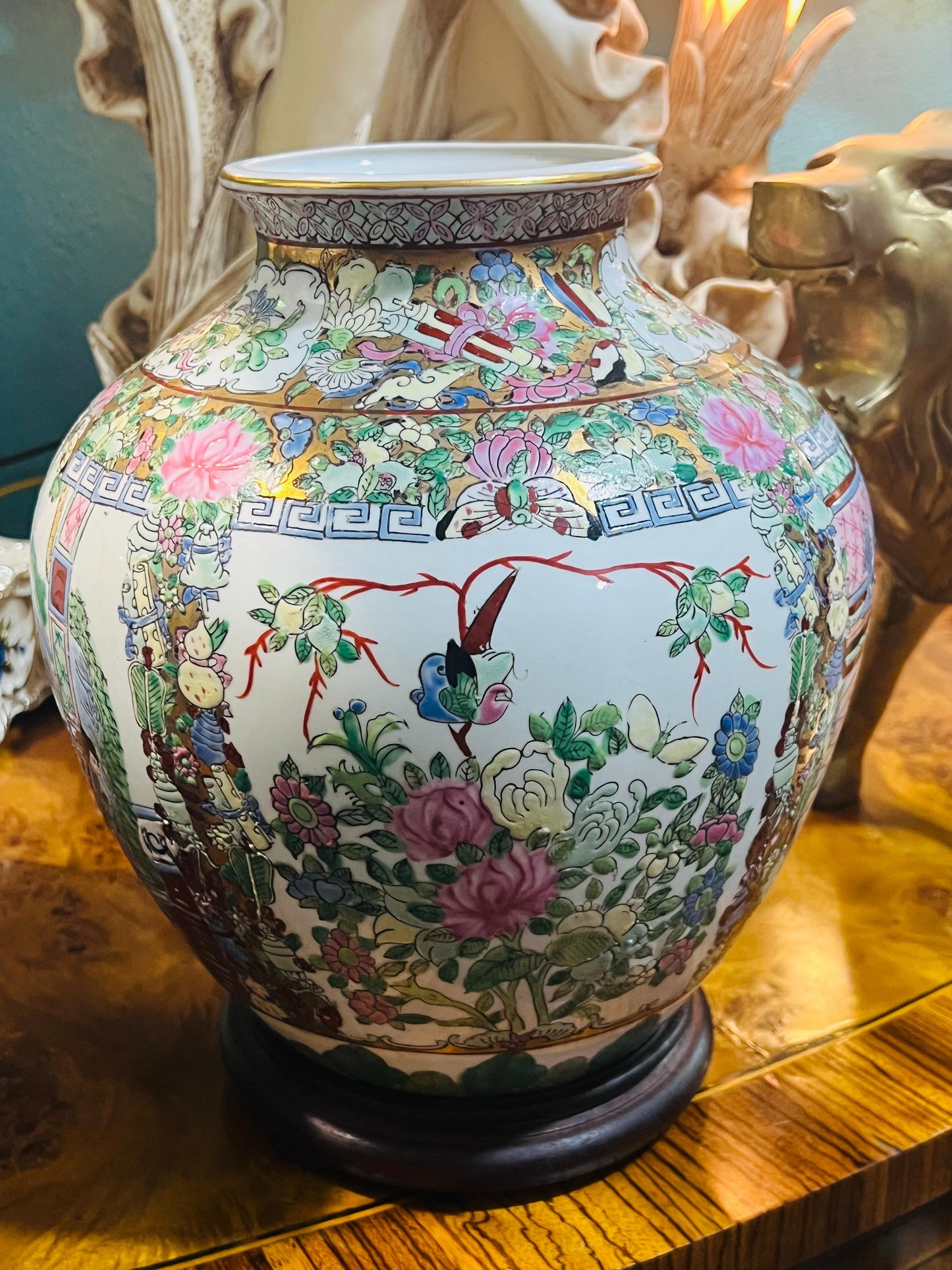 🎎🏮🇨🇳 ¡Descubre la Belleza y la Historia con este Antiguo Par de Jarrones Chinos de la Dinastía Qianlong! 🇨🇳🏮🎎