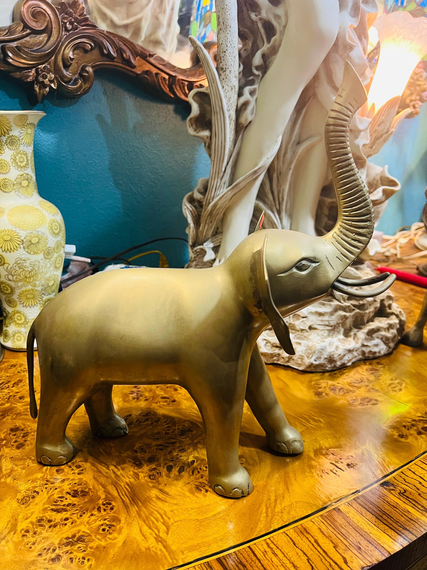 🐘 Brass Elephant 🐘