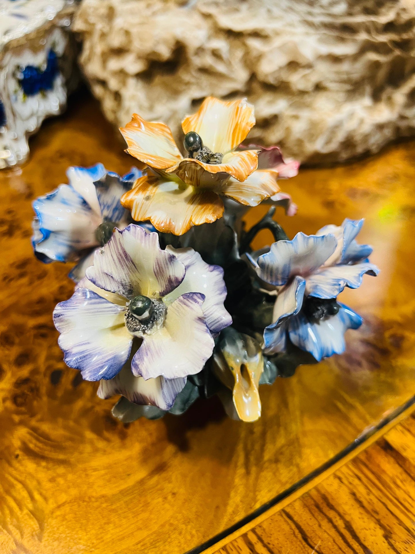 🌸🌿🏡Capo Del Monte Floral Arrangement - A Touch of Italy for Your Home🌸🌿🏡
