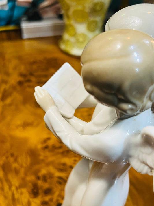 Porcelain Figure by Nao 👼