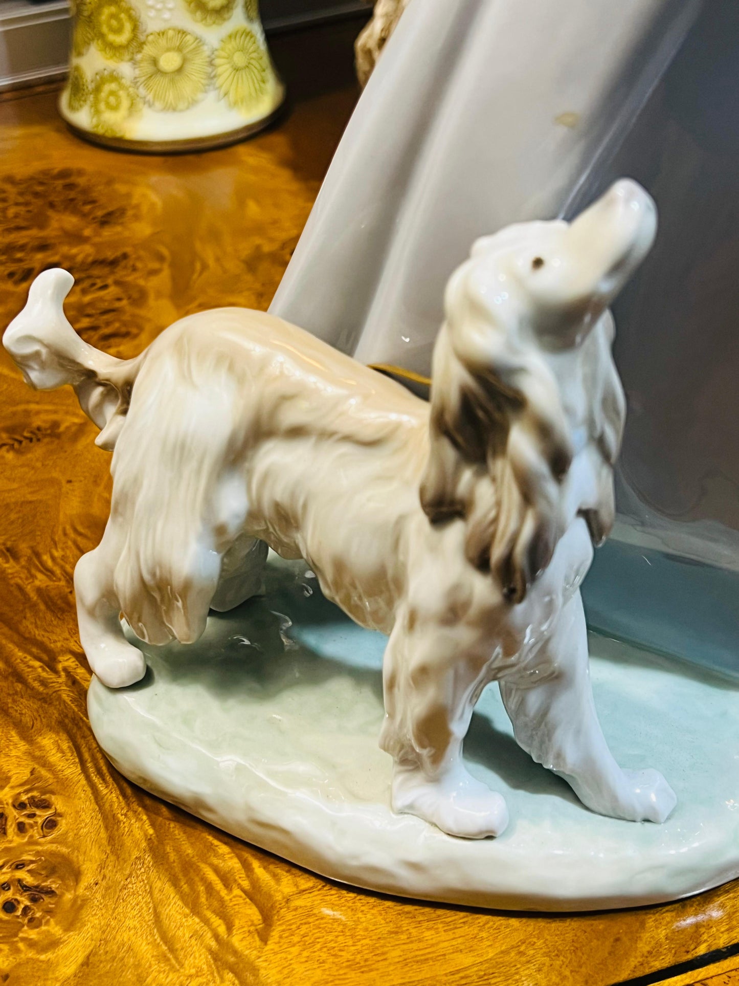 🌸Dama con chal, Lladro 8679, Emision 2014🌸