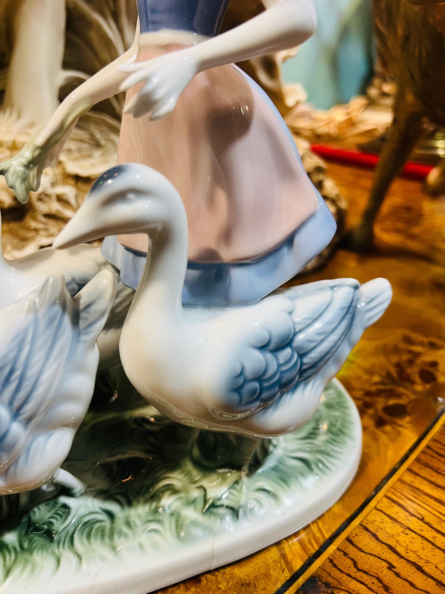 🪶Woman with Geese, Fine Porcelain🎨Year of Issue: Vintage 1960📅🪶