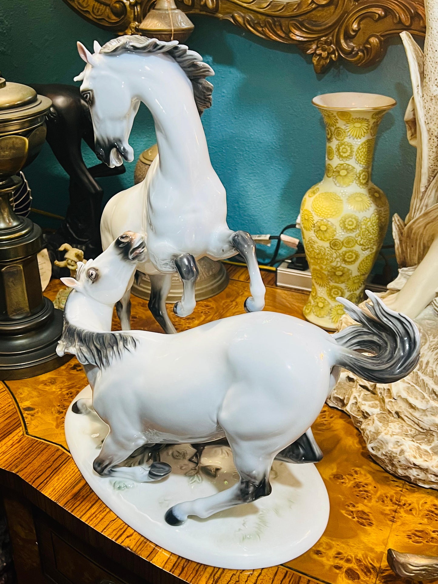 🌟 Escultura de Porcelana Fina Lladro 4750 - Romeo y Julieta  🕊️✨