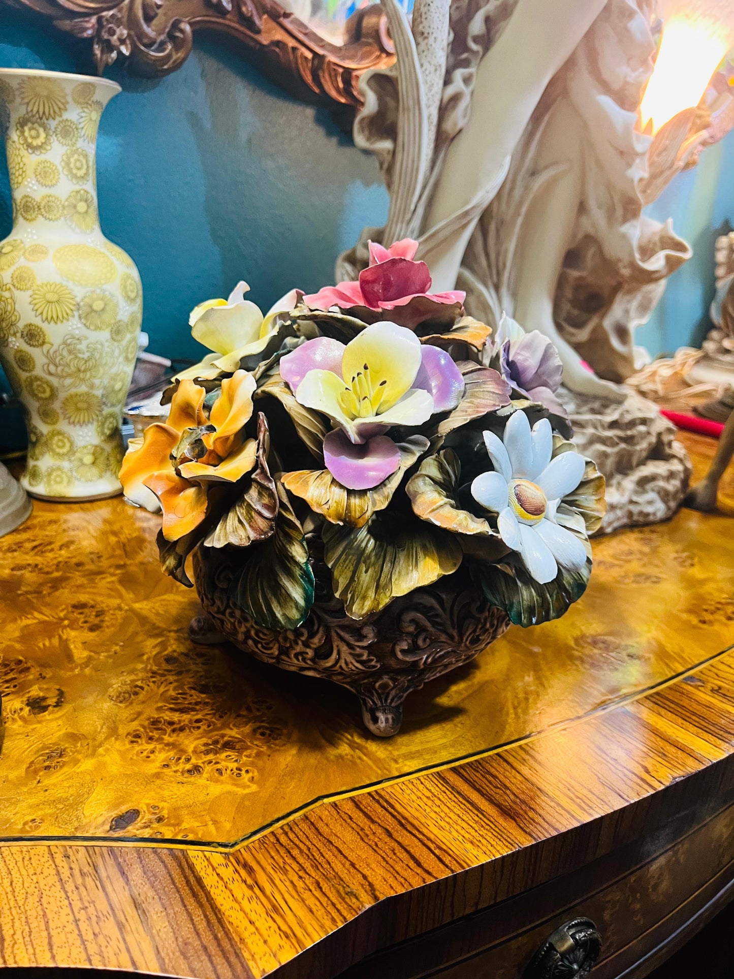 🌸 Porcelain flower basket, Capo Del Monte floral arrangement🌸