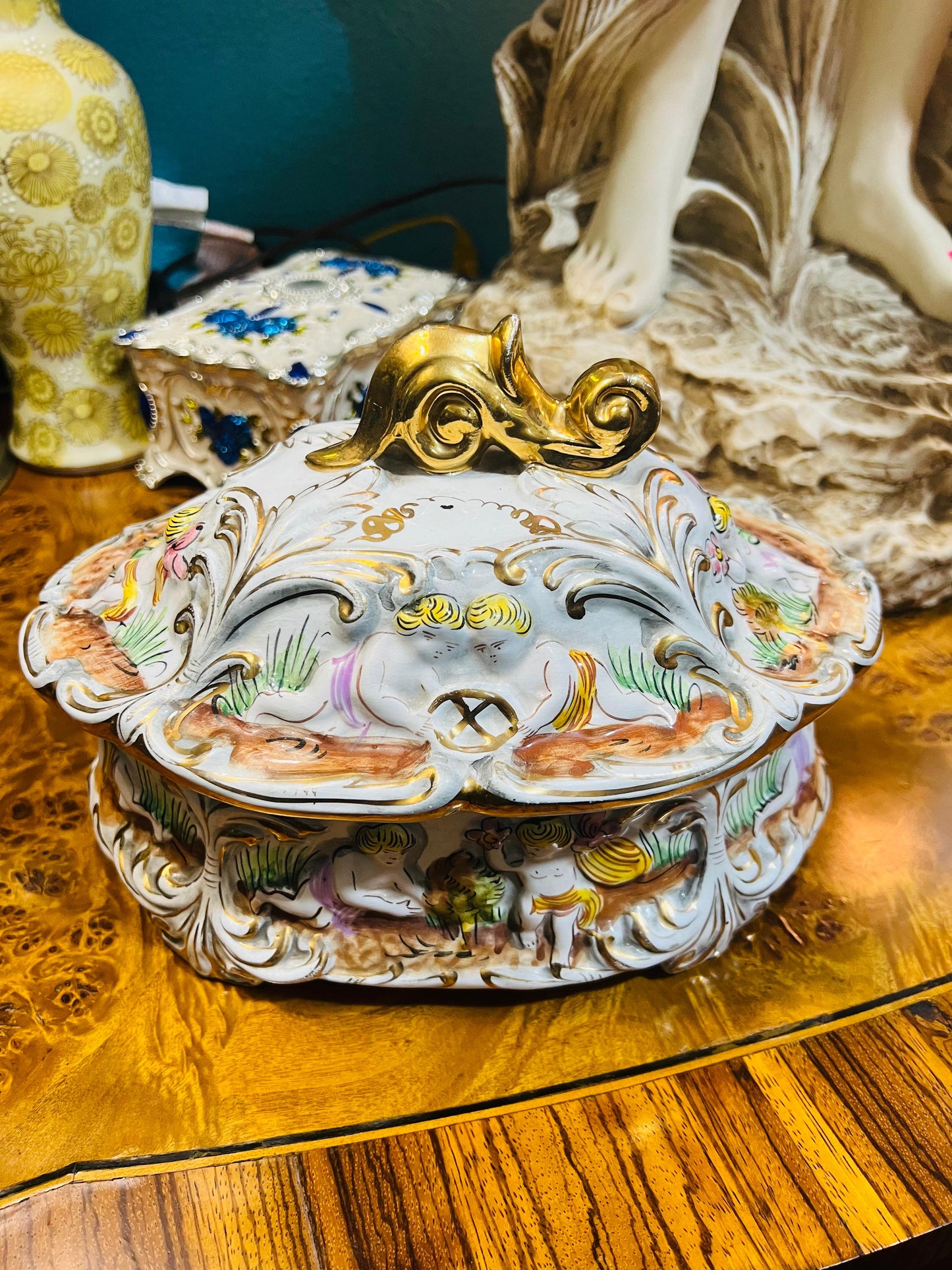 Sopera Vintage de Porcelana Auténtica - Estilo Oriental