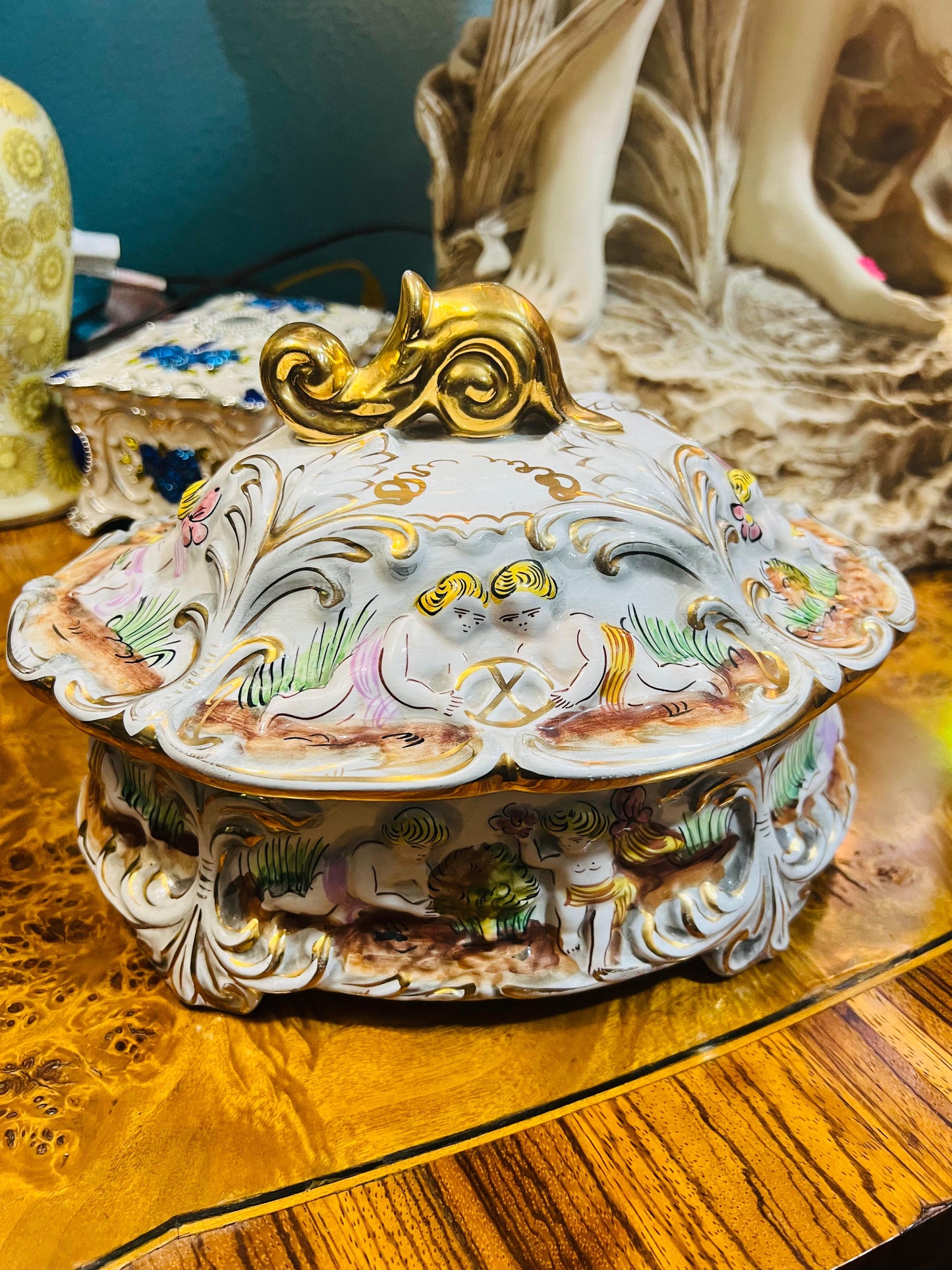 Sopera Vintage de Porcelana Auténtica - Estilo Oriental