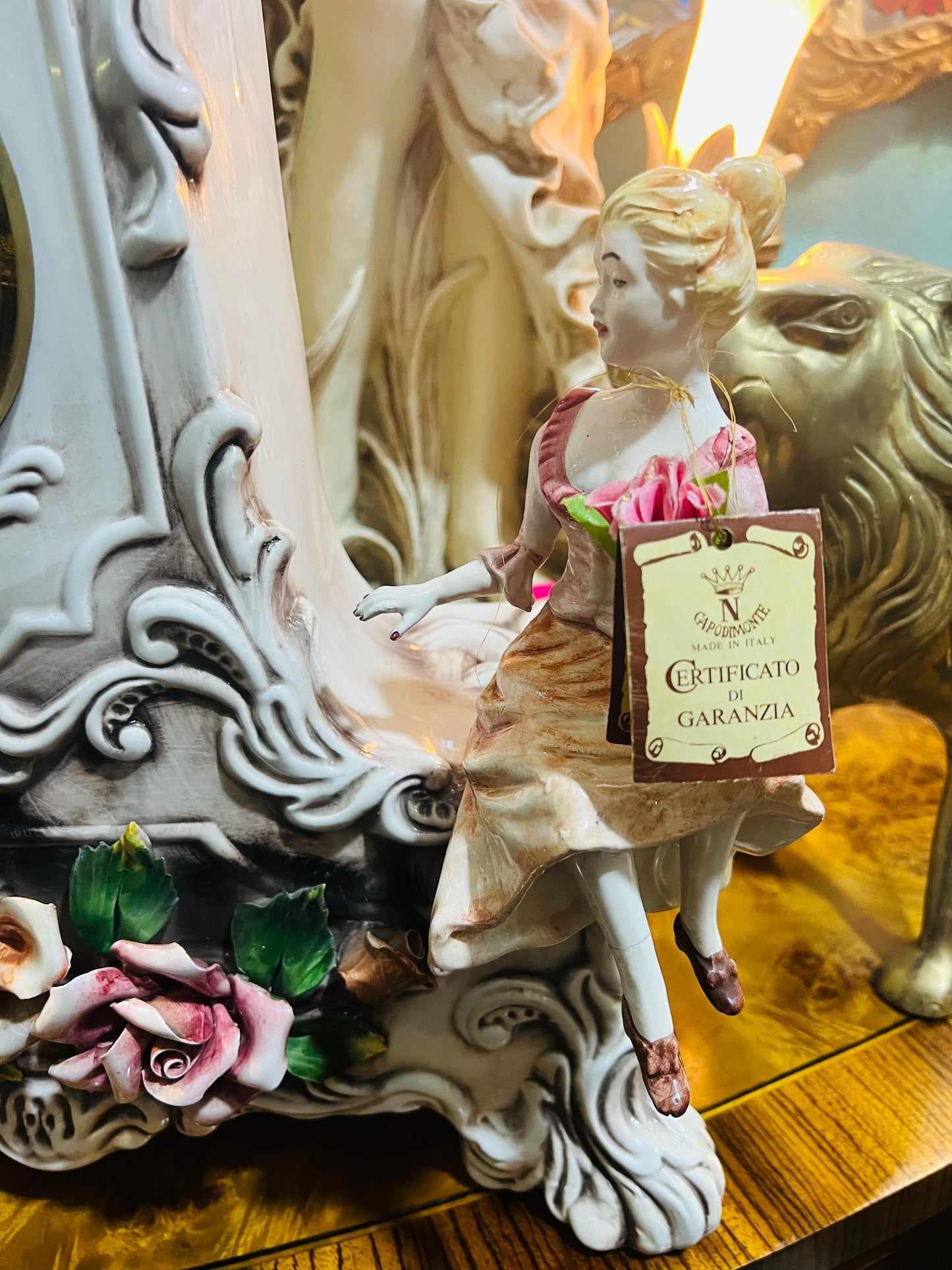🕰️✨Reloj Capo Del Monte con Detalles Florales del Siglo XIX ✨🕰️