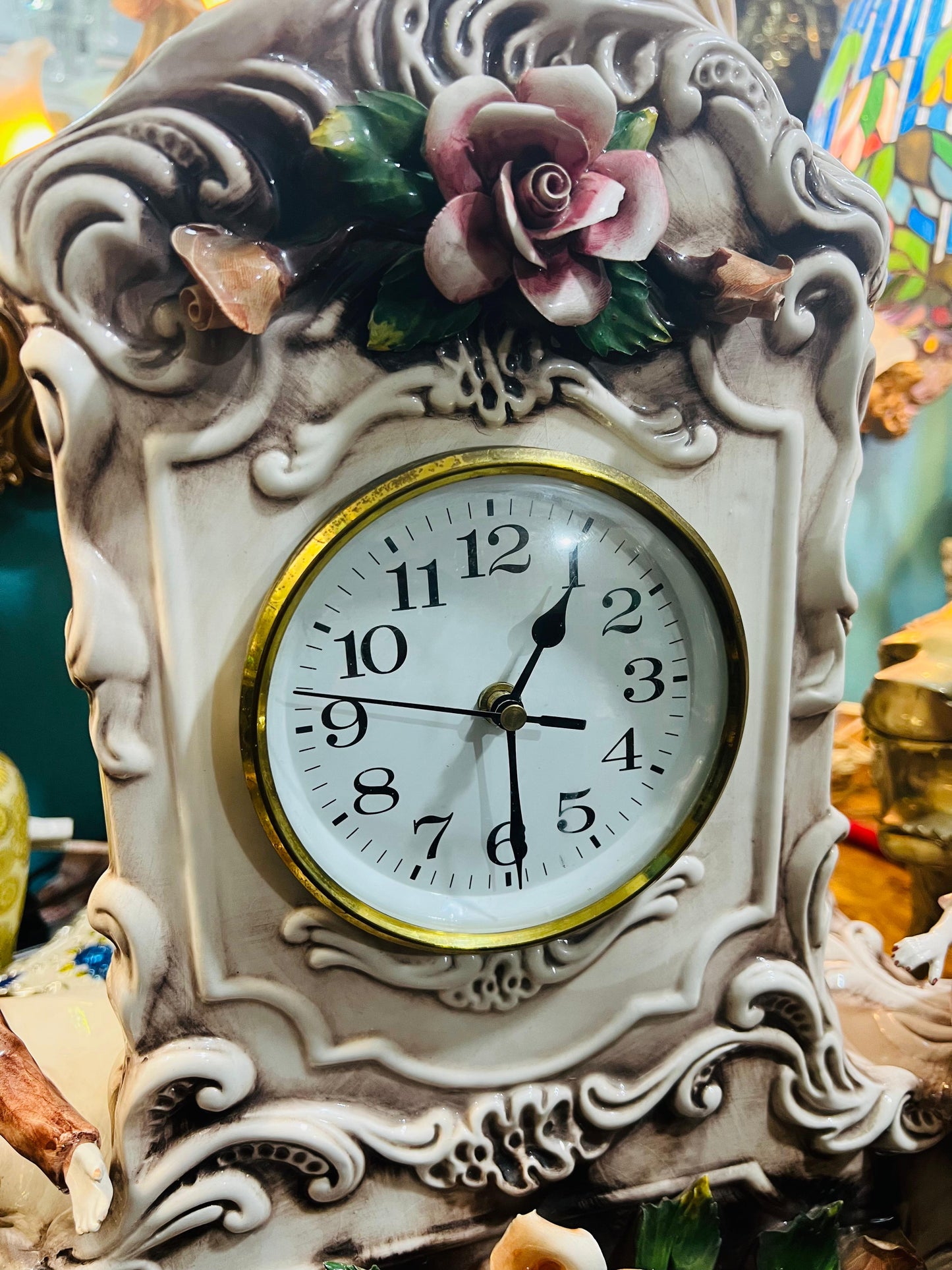 🕰️✨Reloj Capo Del Monte con Detalles Florales del Siglo XIX ✨🕰️