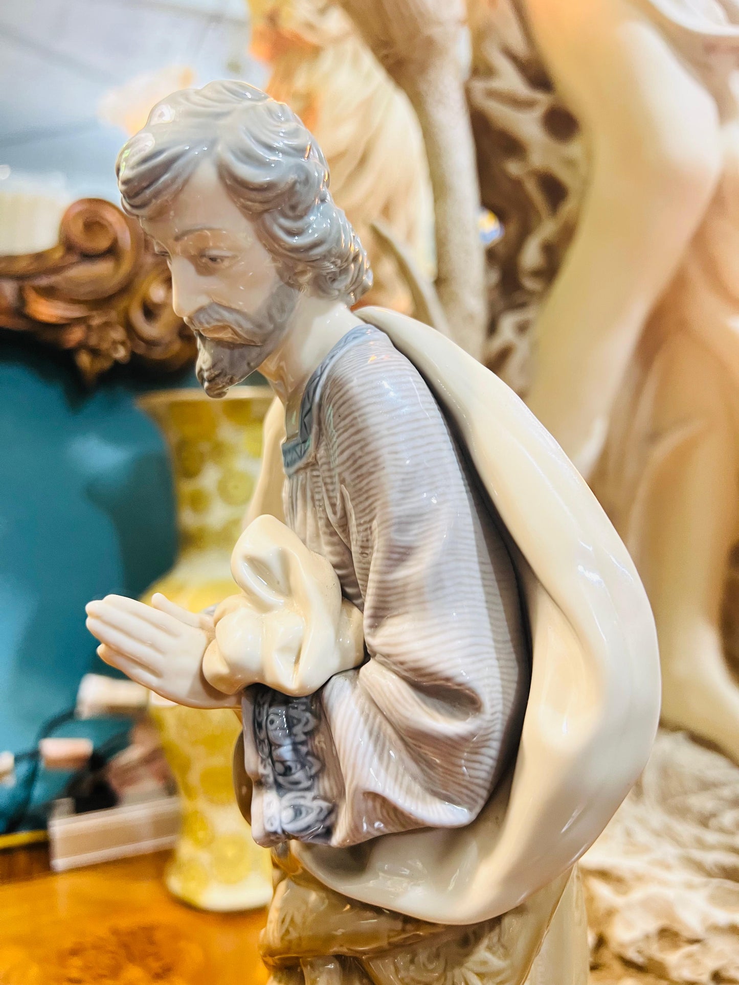 🌟 Figura de "San Jose Nacimiento" Porcelana Fina - LLADRÓ 1386 Año de emission 1981🕊️✨