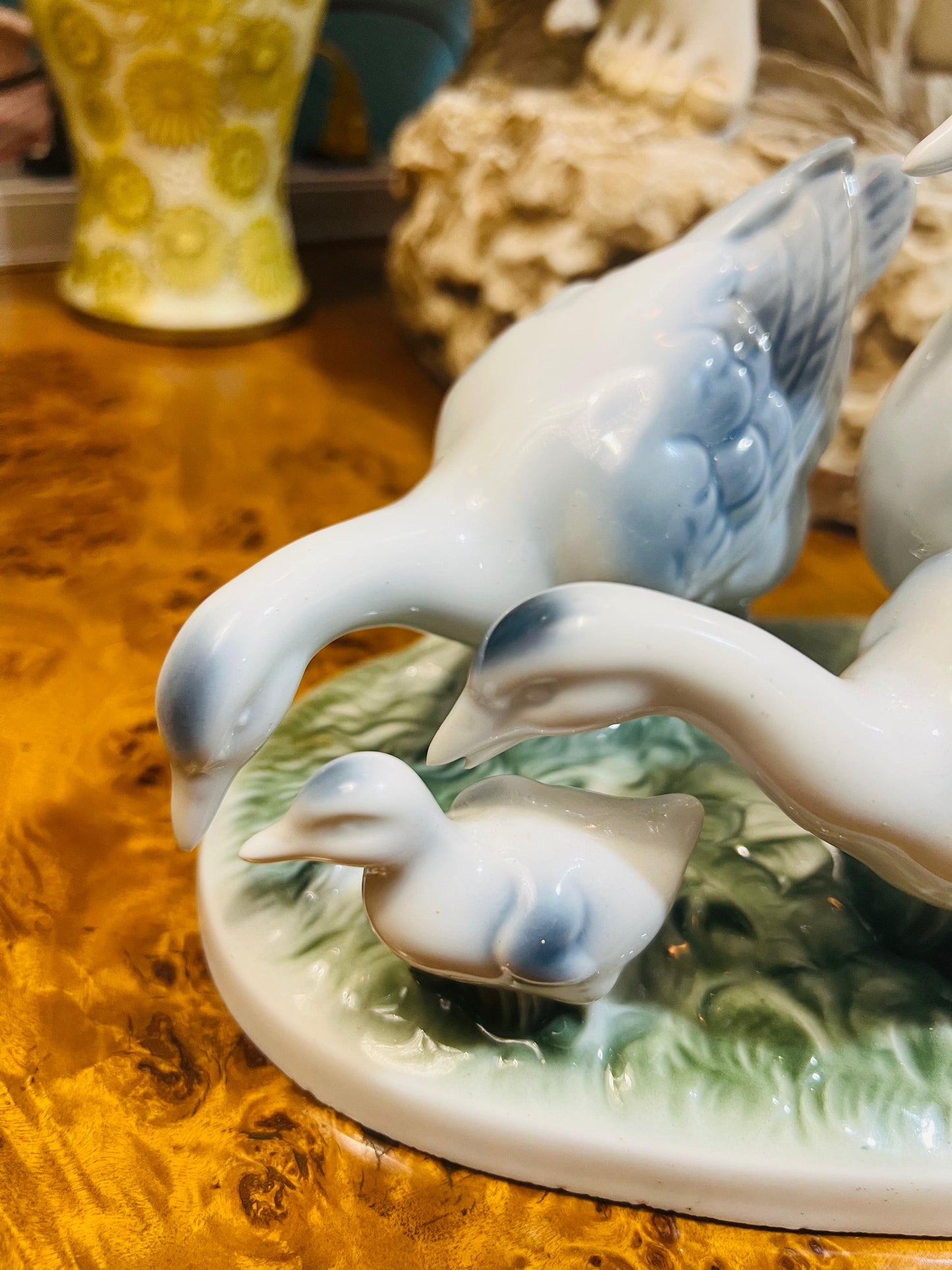 🪶Woman with Geese, Fine Porcelain🎨Year of Issue: Vintage 1960📅🪶