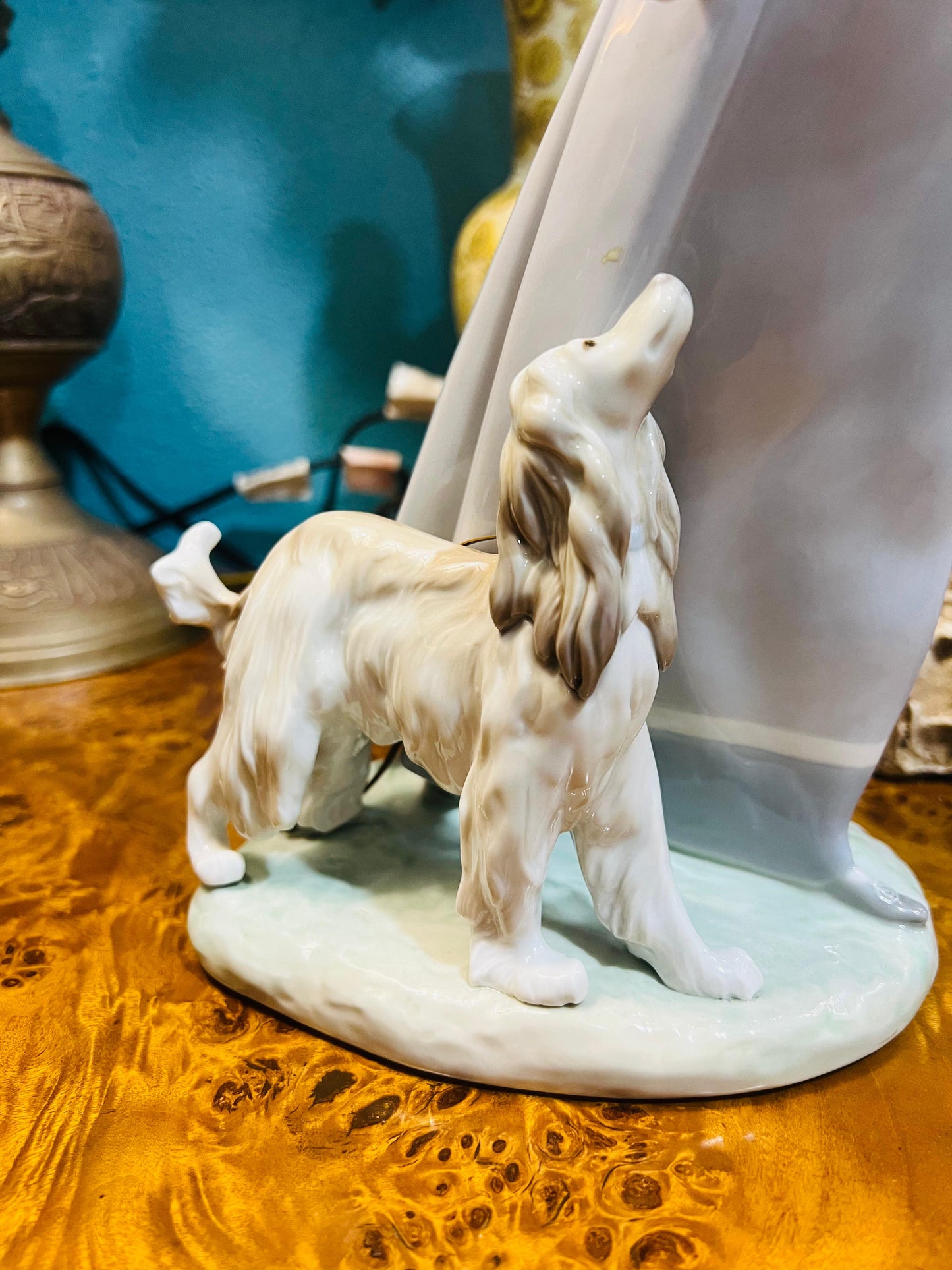 🌸Dama con chal, Lladro 8679, Emision 2014🌸