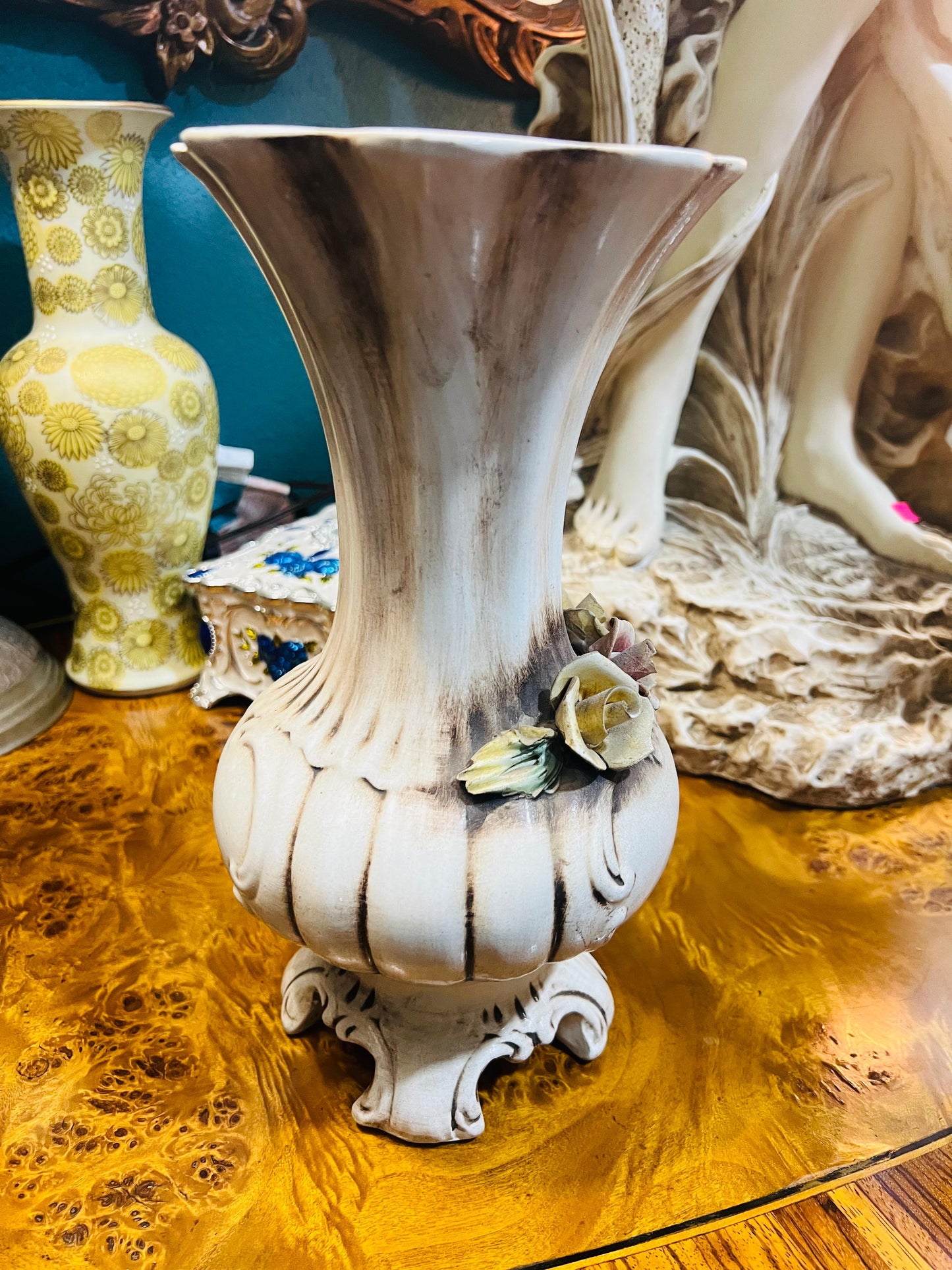 🌸Capodimonte Decorative Vase🌸