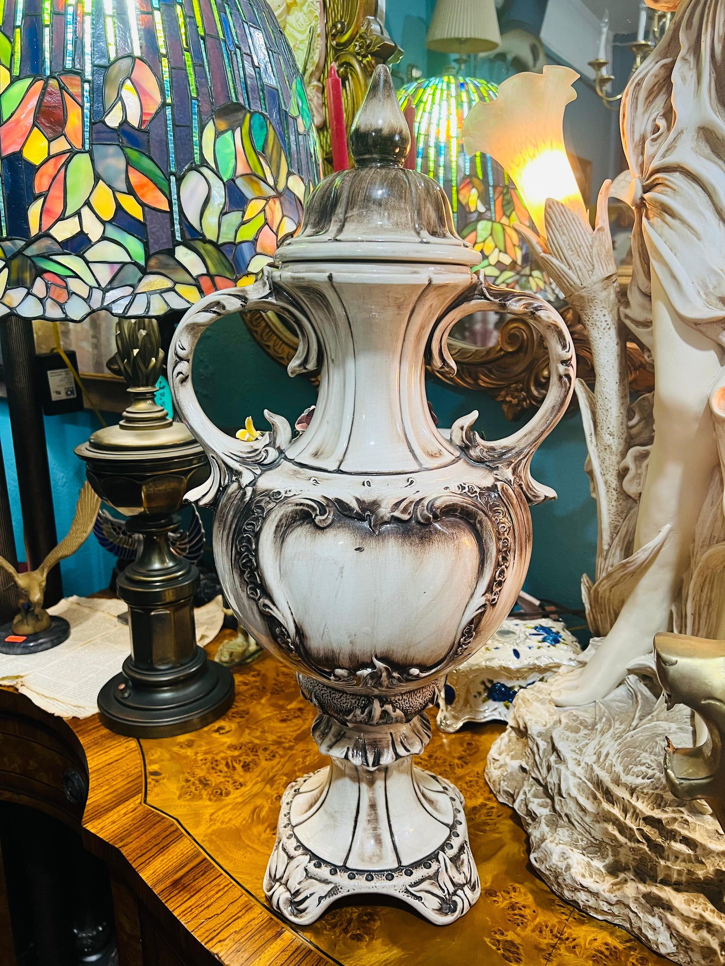 🌺🌼🏺19th Century Capo Del Monte Floral Inlaid Vase and Lid for Sale 🏺🌼🌺