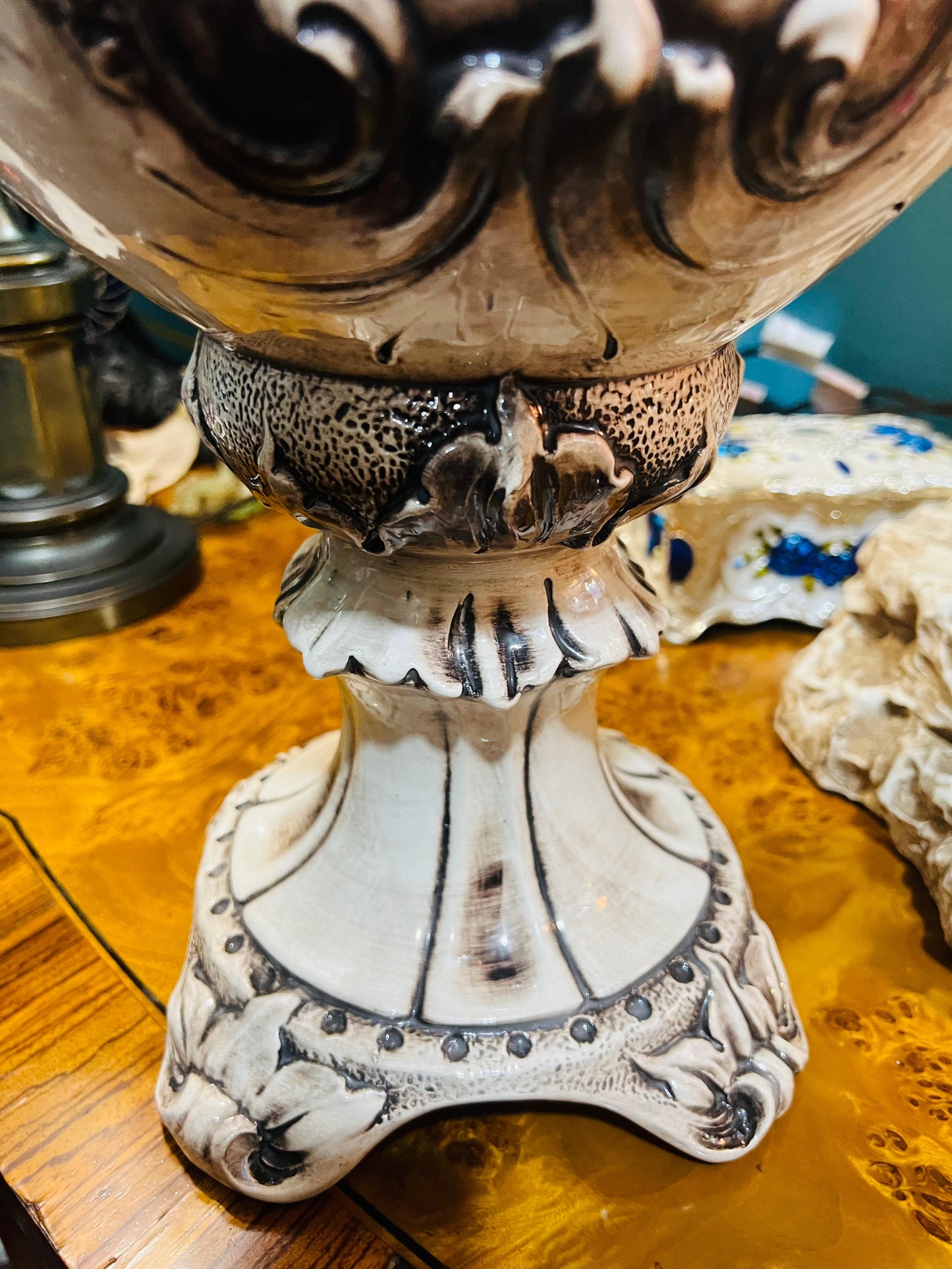 🌺🌼🏺19th Century Capo Del Monte Floral Inlaid Vase and Lid for Sale 🏺🌼🌺