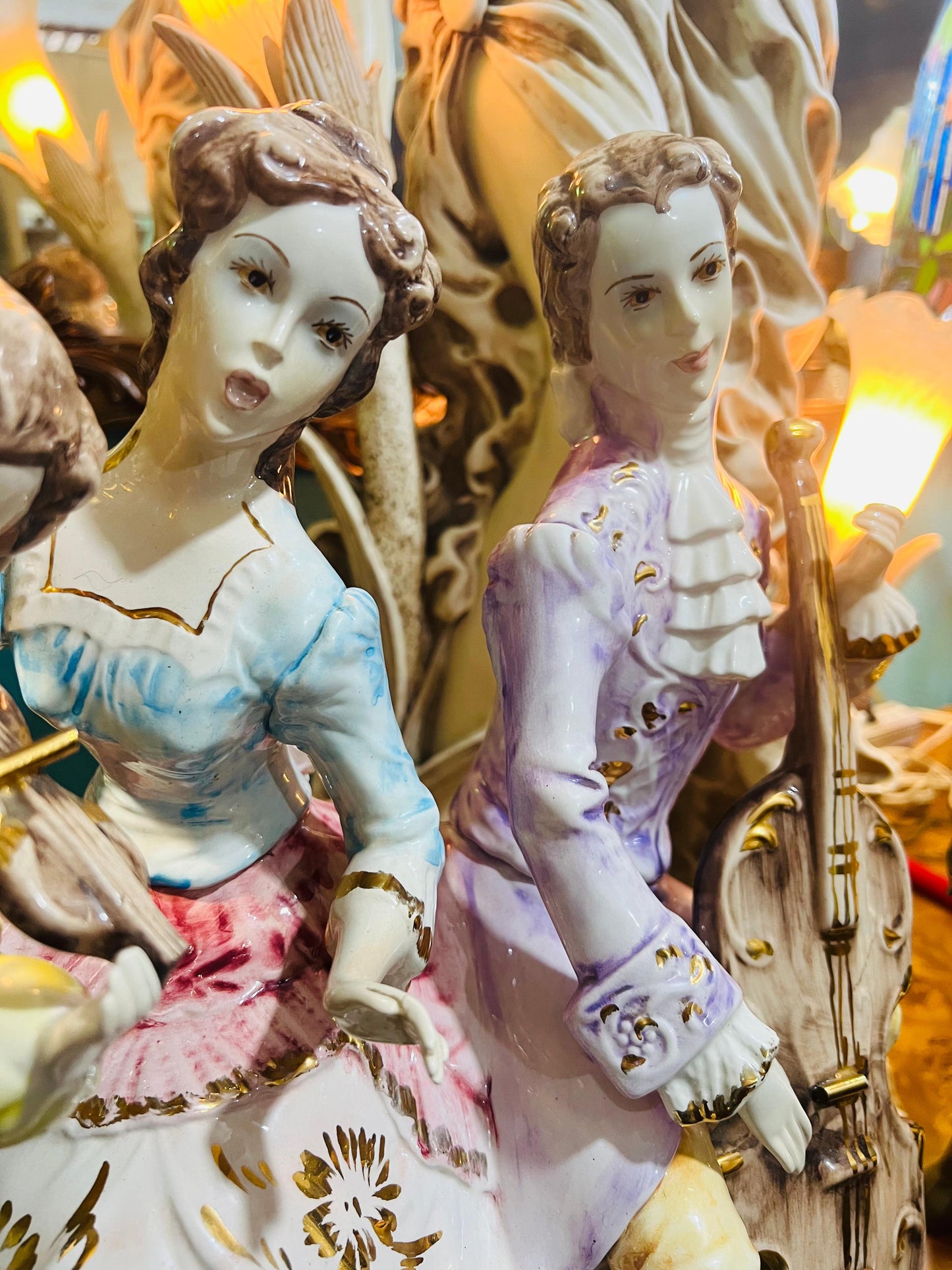 🎻 Exquisita Figura de Porcelana Musical del - Representacion del Siglo XVIII en Venta 🎻