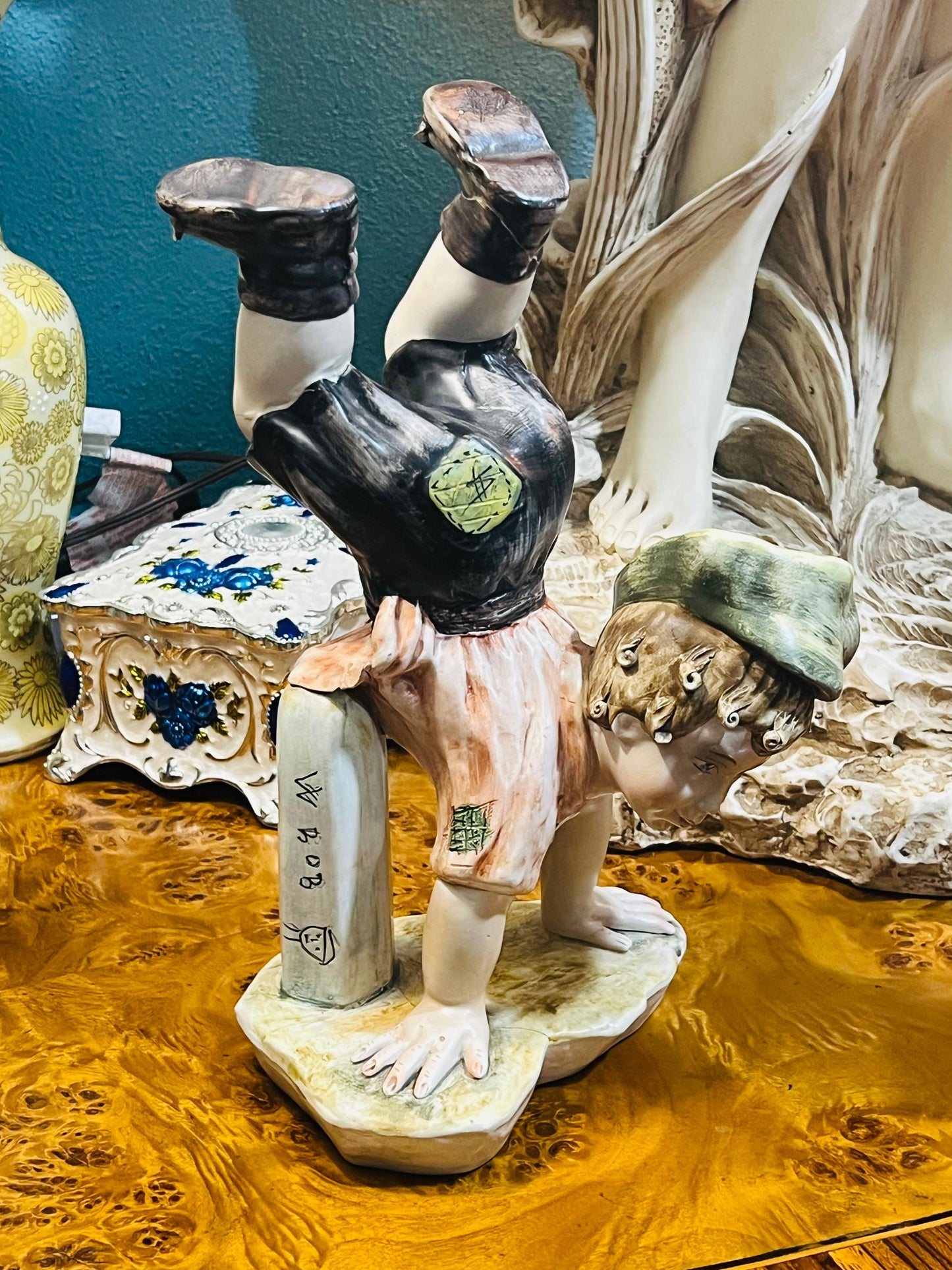 🌸✨🌸🧒Figura Italiana de Porcelana Capodimonte de Benacchio 🧒🌸✨🌸