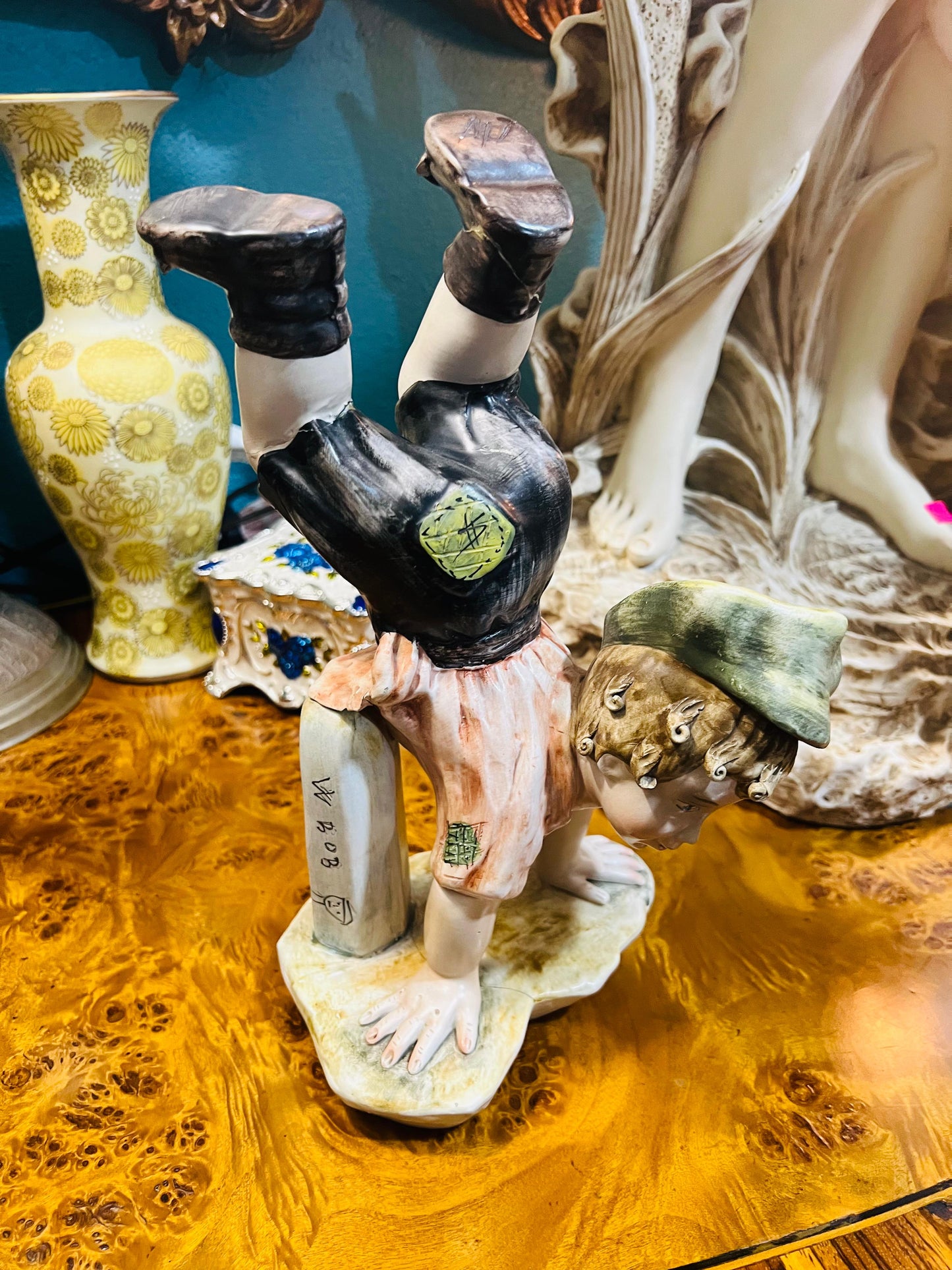 🌸✨🌸🧒Figura Italiana de Porcelana Capodimonte de Benacchio 🧒🌸✨🌸