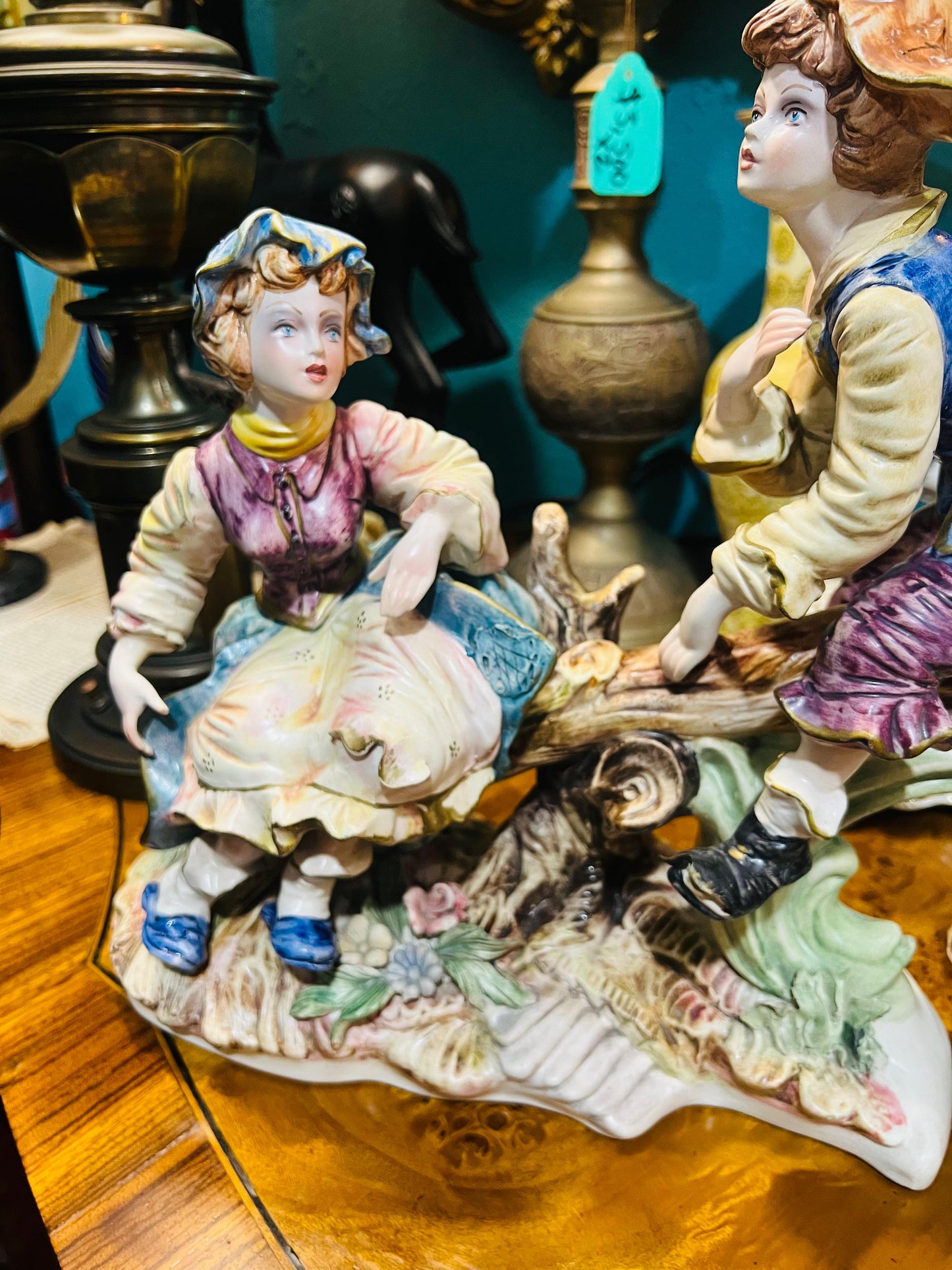 Figura de Porcelana Fina Capo Del Monte ✨