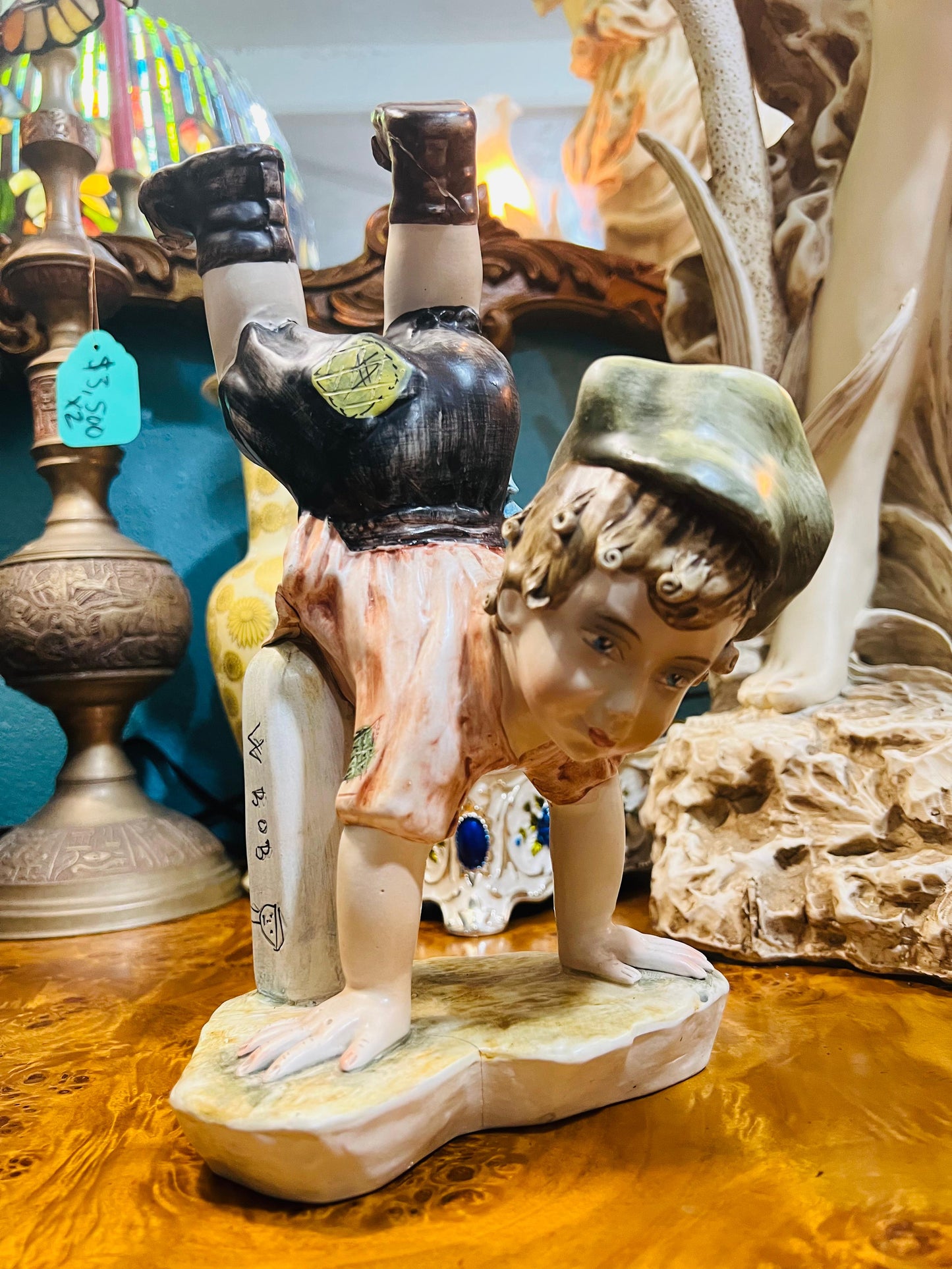🌸✨🌸🧒Figura Italiana de Porcelana Capodimonte de Benacchio 🧒🌸✨🌸