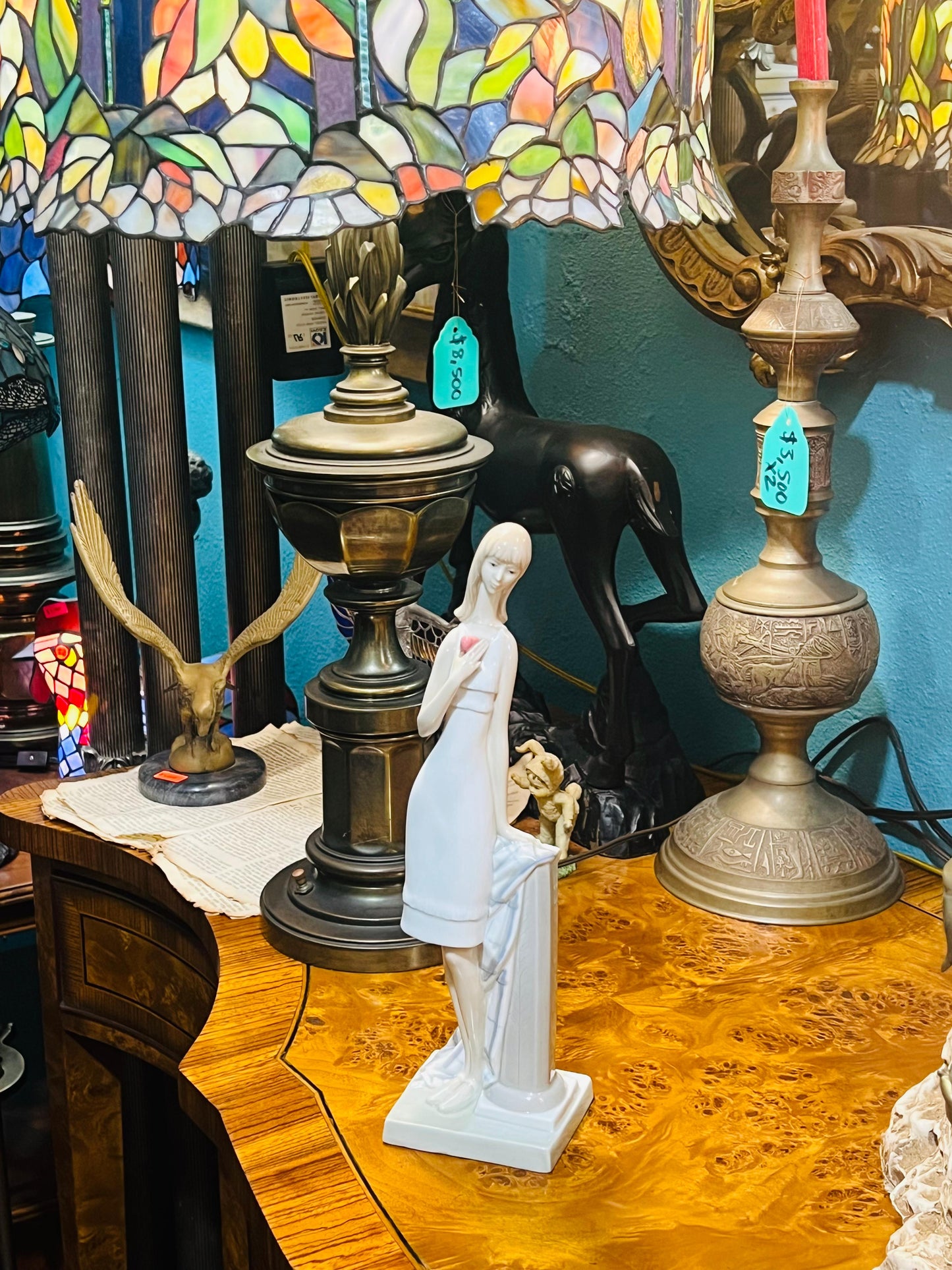 📸 Girl in photo pose 📸 Lladro 1028, Year of issue 1970 📸