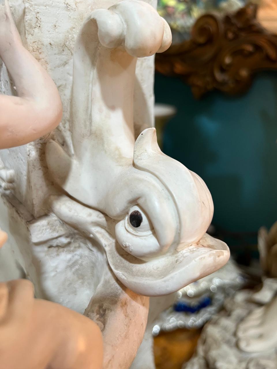 💎¡Fuente Decorativa de Escultura Clásica en Venta! 🌟