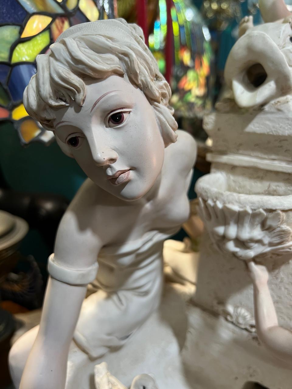 💎¡Fuente Decorativa de Escultura Clásica en Venta! 🌟