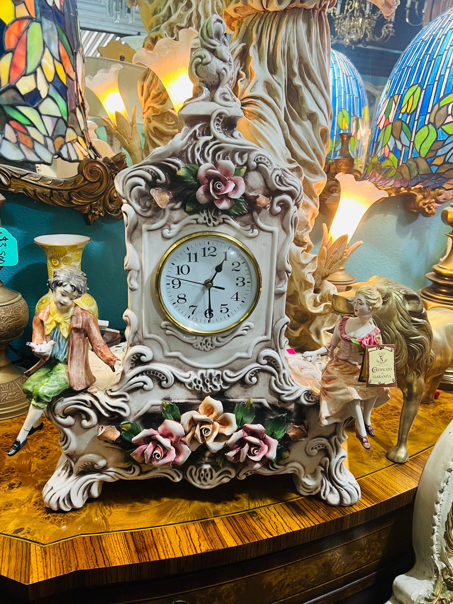🕰️✨Reloj Capo Del Monte con Detalles Florales del Siglo XIX ✨🕰️