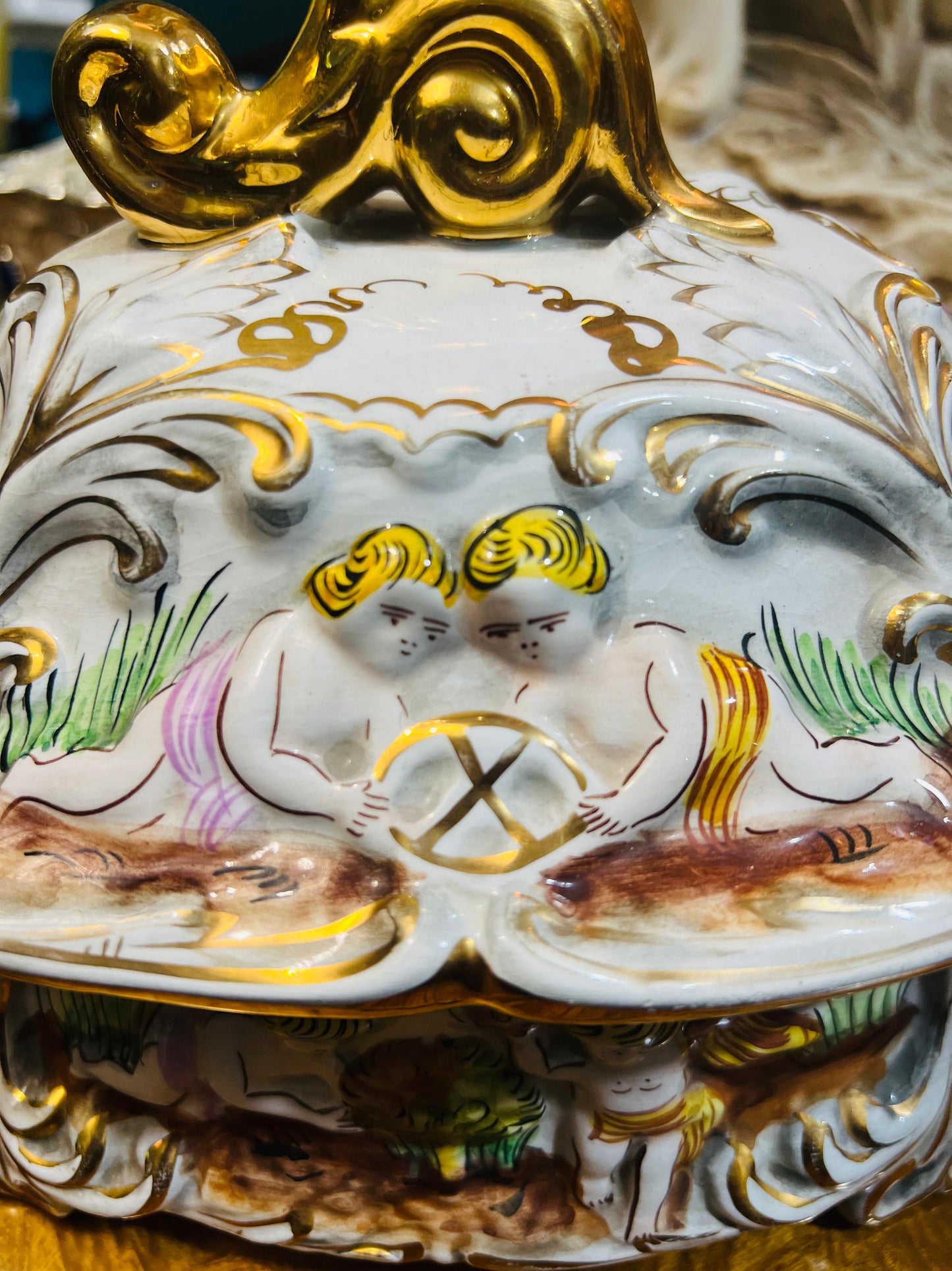Sopera Vintage de Porcelana Auténtica - Estilo Oriental