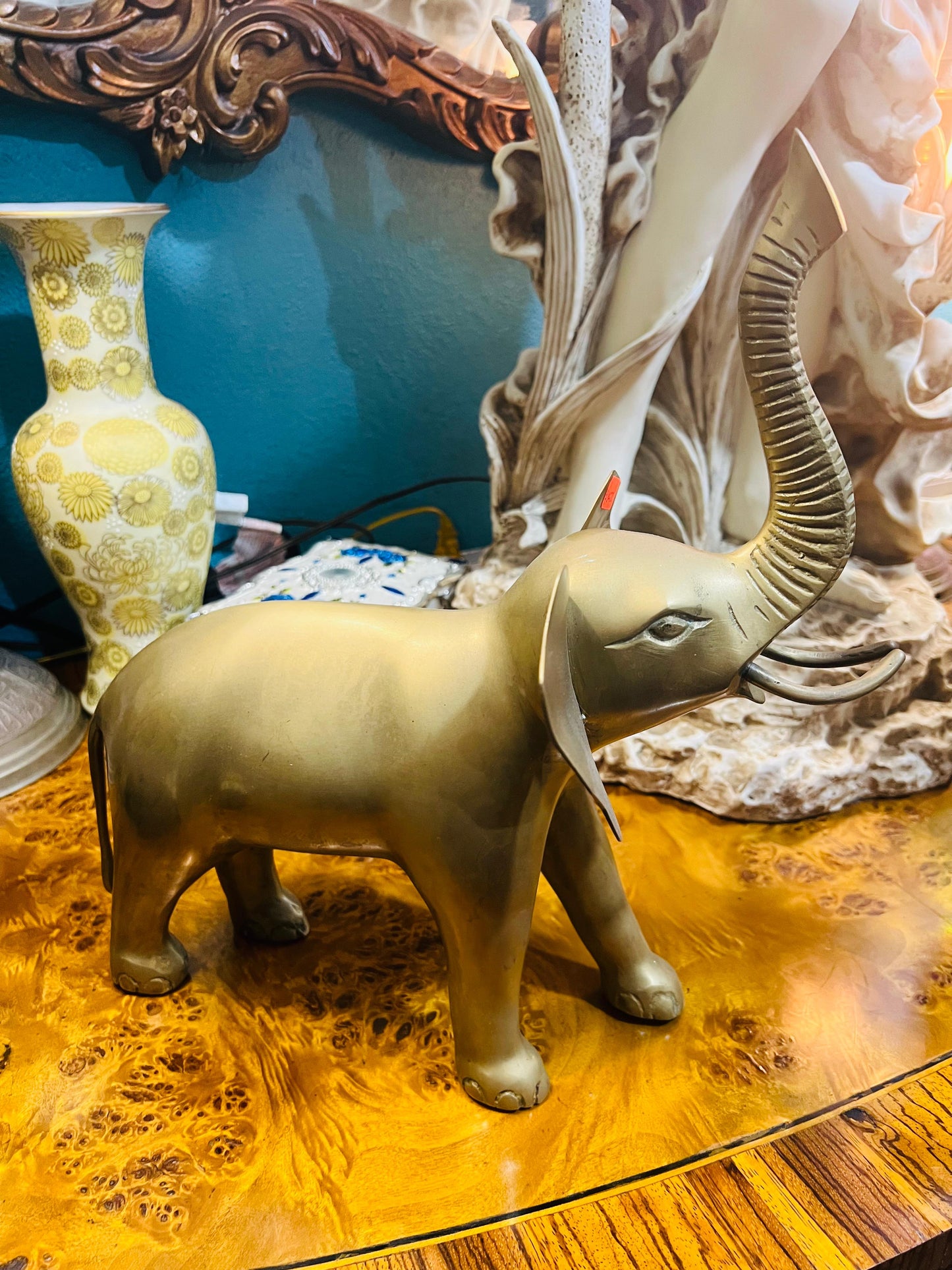 🐘 Brass Elephant 🐘