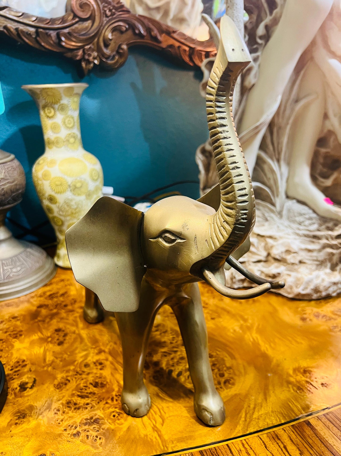 🐘 Brass Elephant 🐘