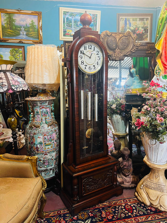🕰️🕰️🕰️ Antique Style Oriental Standing Clock Timeless Elegance at Rosarito Antiques! 🕰️🕰️🕰️