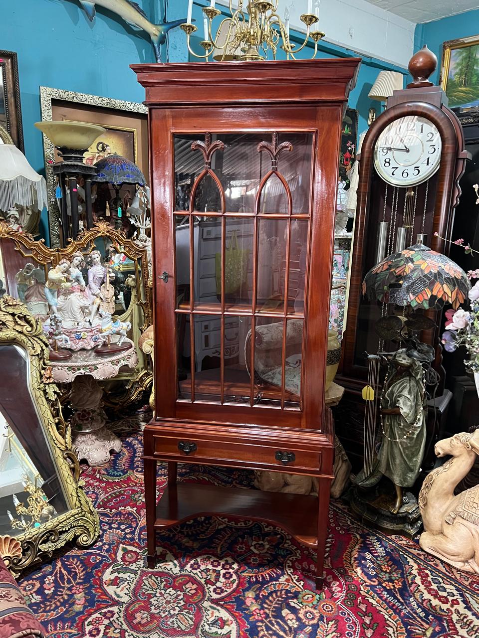 📜🏛️ 📜Butler's Heritage Collection Mahogany Display Cabinet📜🏛️ 📜