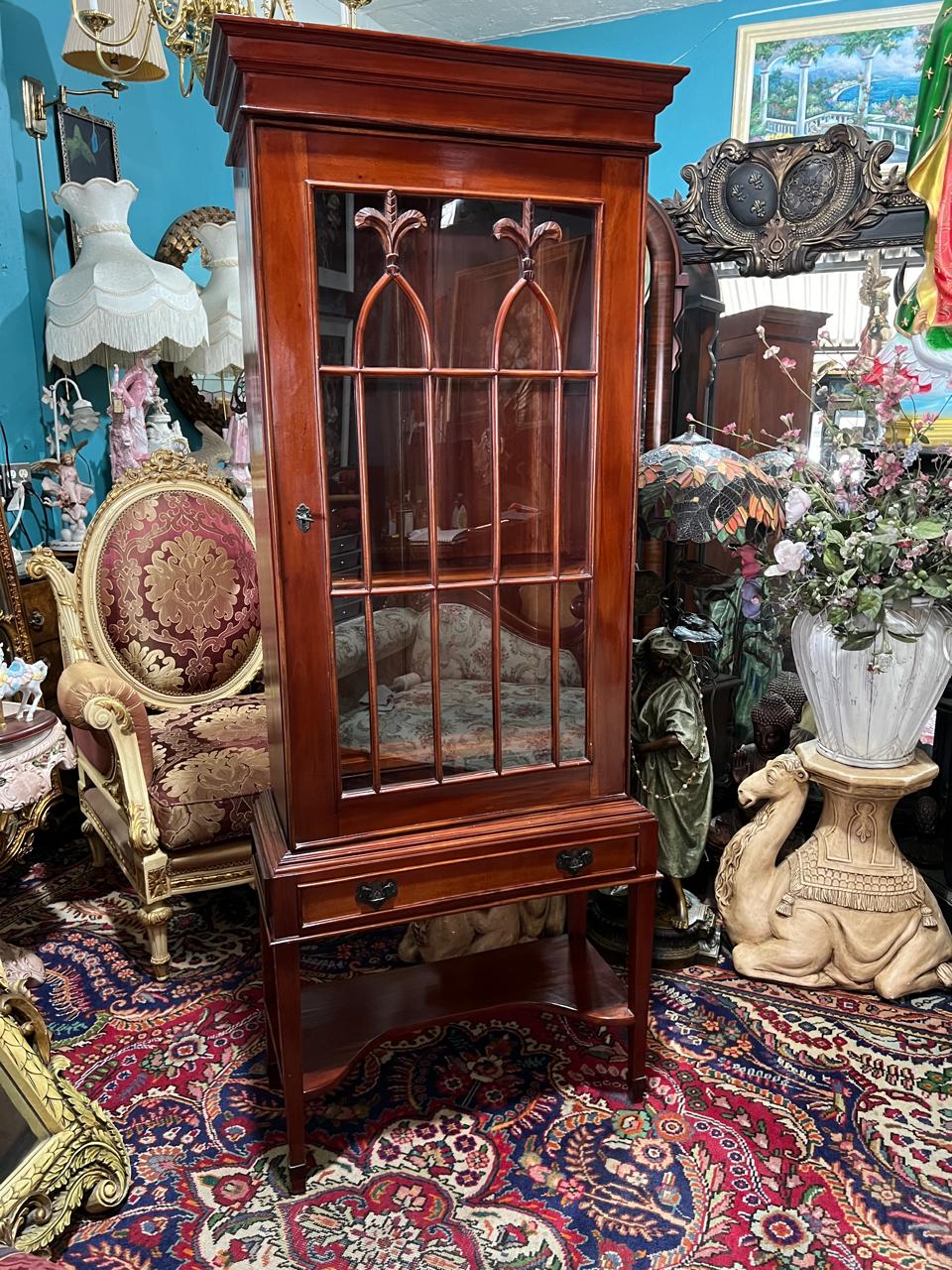 📜🏛️ 📜Butler's Heritage Collection Mahogany Display Cabinet📜🏛️ 📜