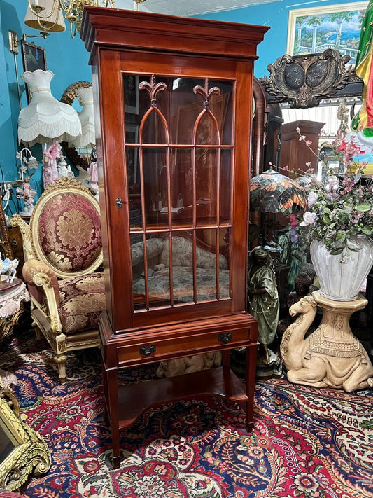 📜🏛️ 📜Butler's Heritage Collection Mahogany Display Cabinet📜🏛️ 📜