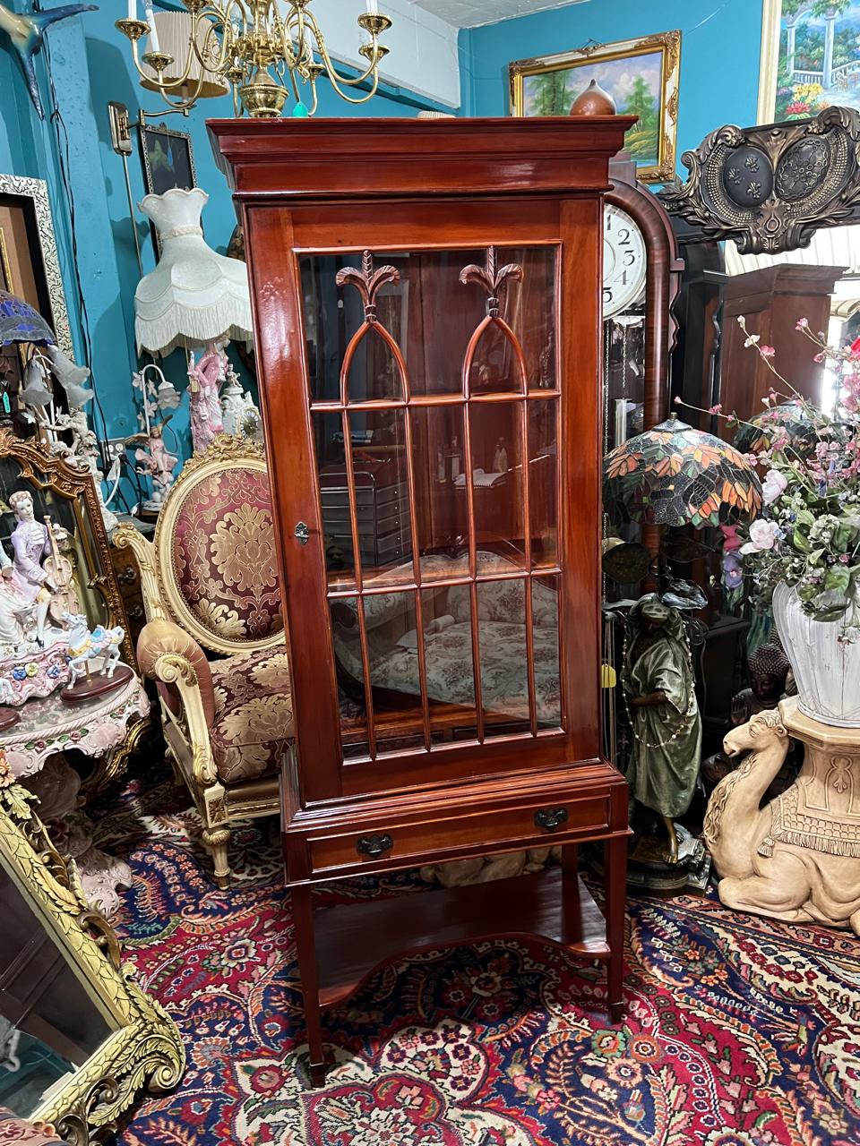 📜🏛️ 📜Butler's Heritage Collection Mahogany Display Cabinet📜🏛️ 📜