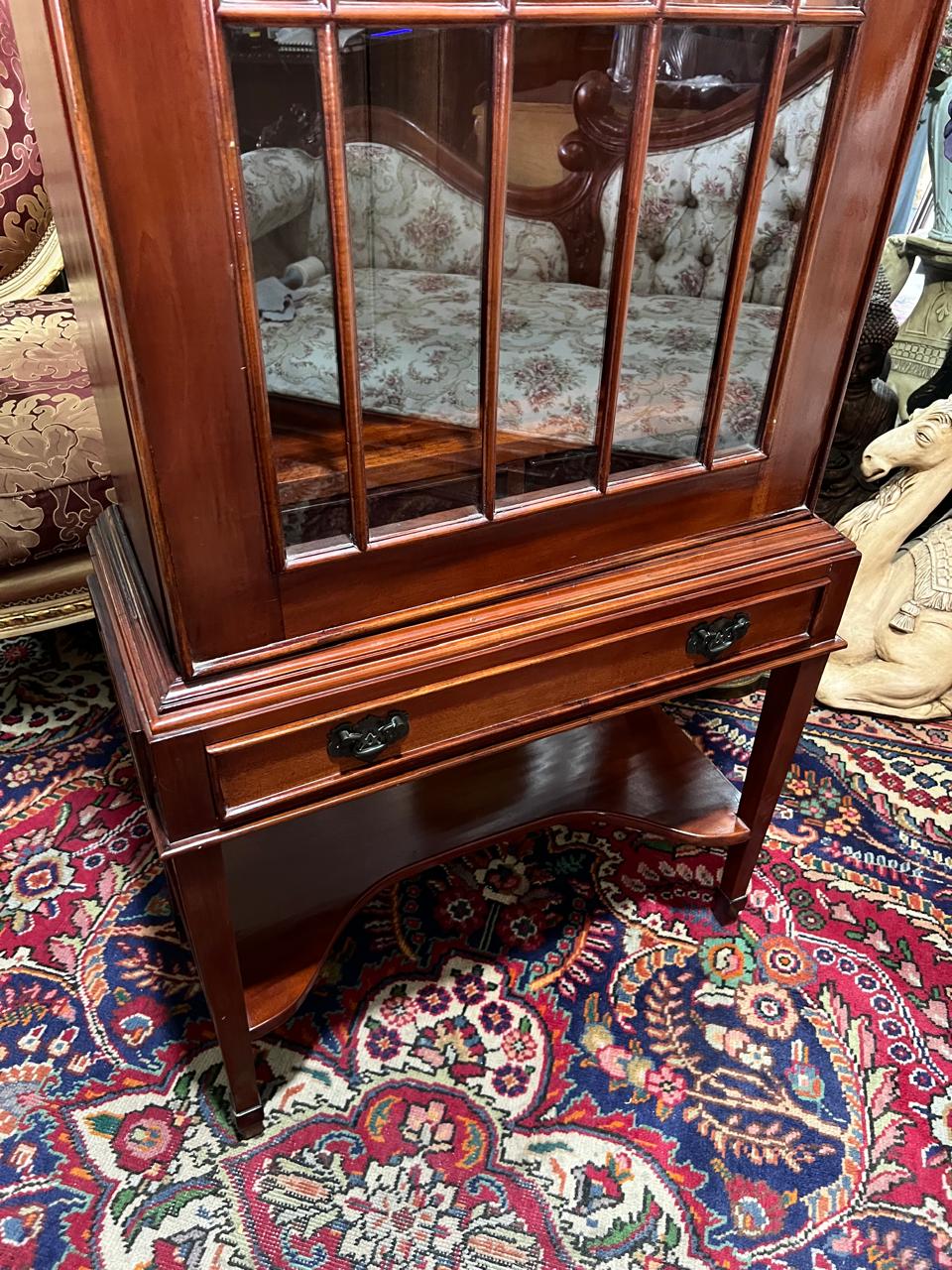 📜🏛️ 📜Butler's Heritage Collection Mahogany Display Cabinet📜🏛️ 📜