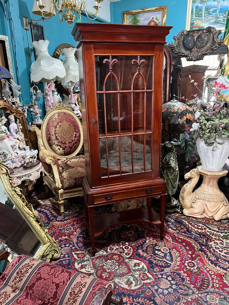 📜🏛️ 📜Butler's Heritage Collection Mahogany Display Cabinet📜🏛️ 📜