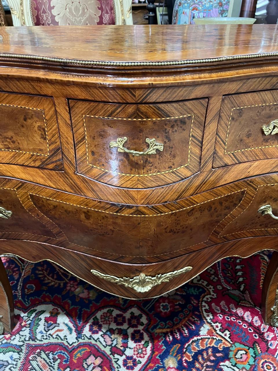 🌟 French Bombay Louis XV Style 🏡✨