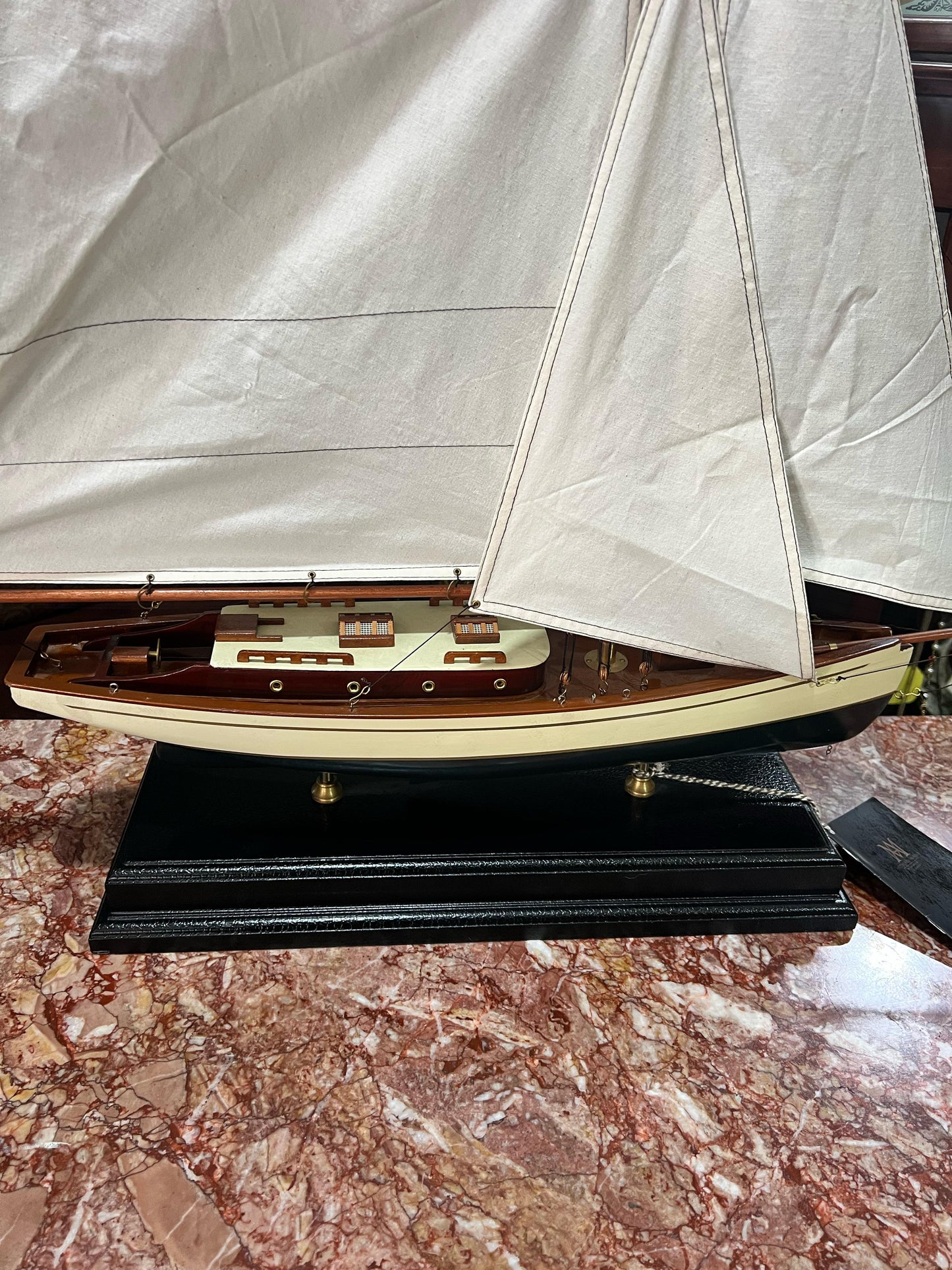 🌊 Barquito de Madera Decorativo: Encanto Náutico para tu Espacio 🌊