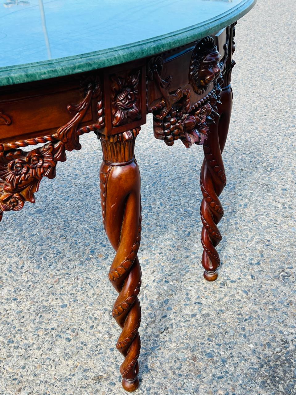 🍀✨Majestuosa Credenza Antigüa de los Años 1920 en Rosarito Antiques✨🍀